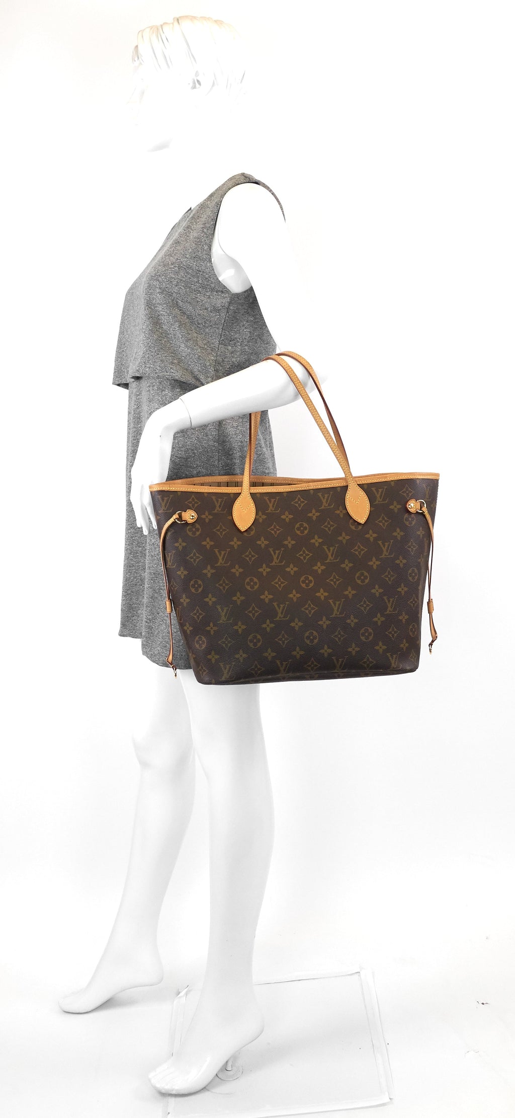 Louis Vuitto Neverfull MM Monogram Canvas Tote Bag