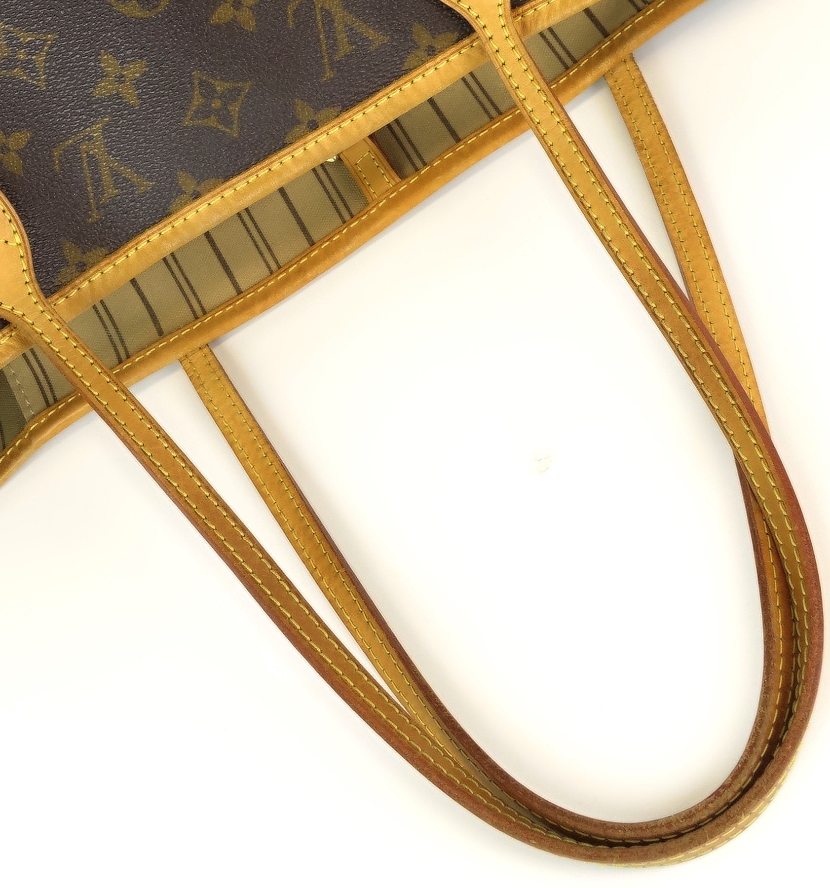 Louis Vuitto Neverfull MM Monogram Canvas Tote Bag