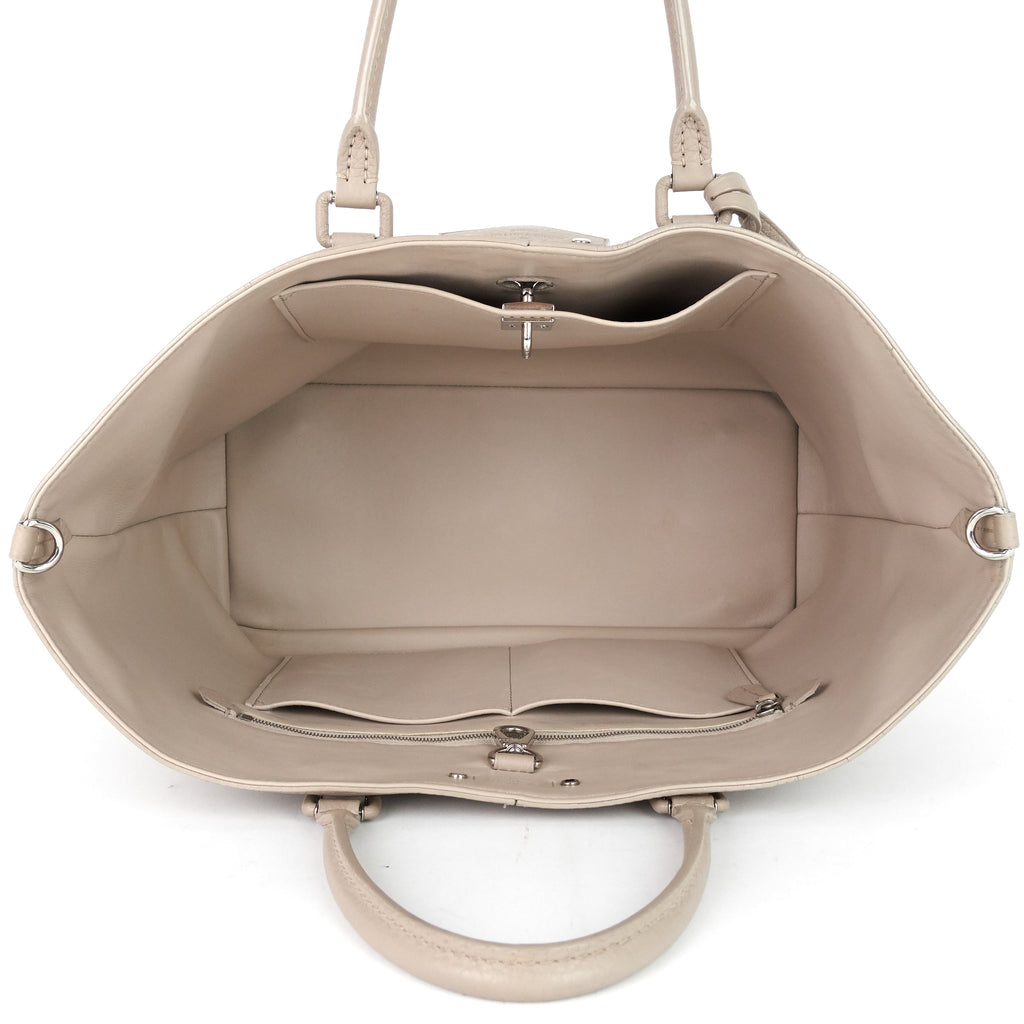 Louis Vuitto Pernelle Taurillon Leather Tote Bag