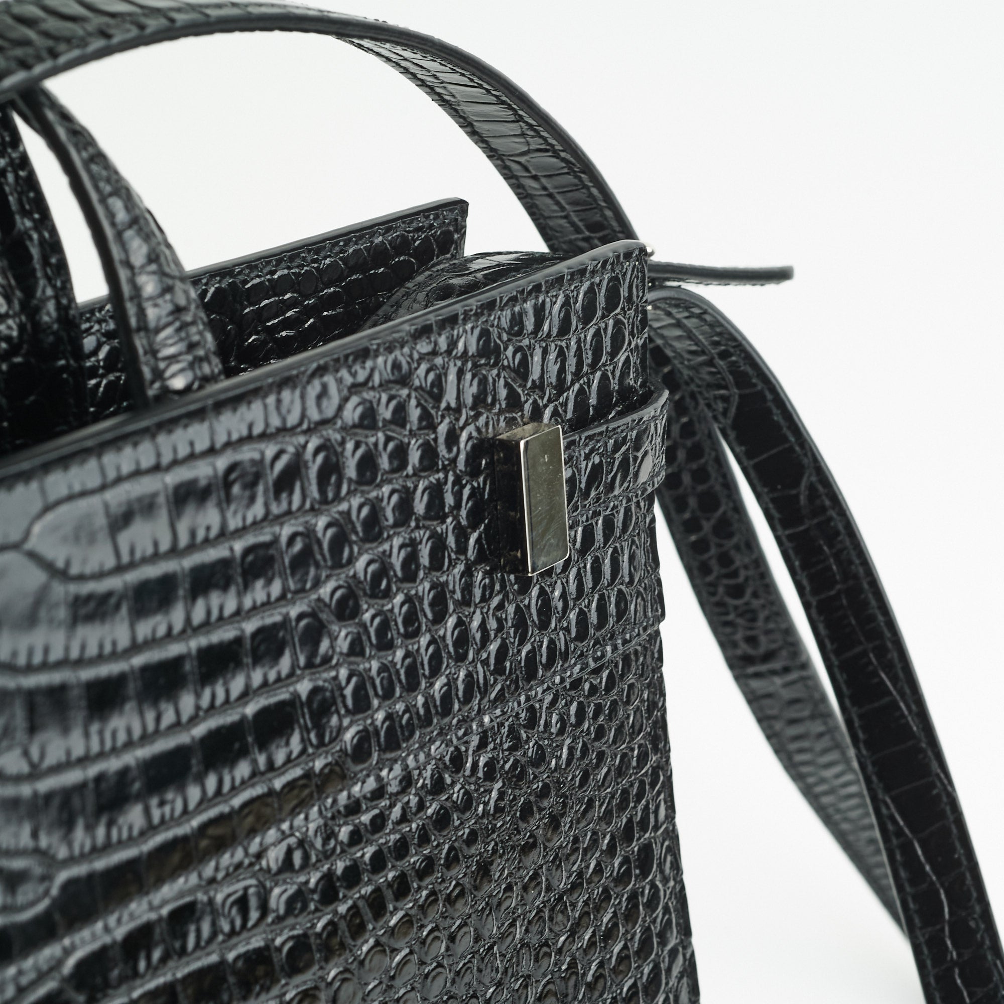 Saint Laurent Manhattan Shopper Embossed Croc Tote Black
