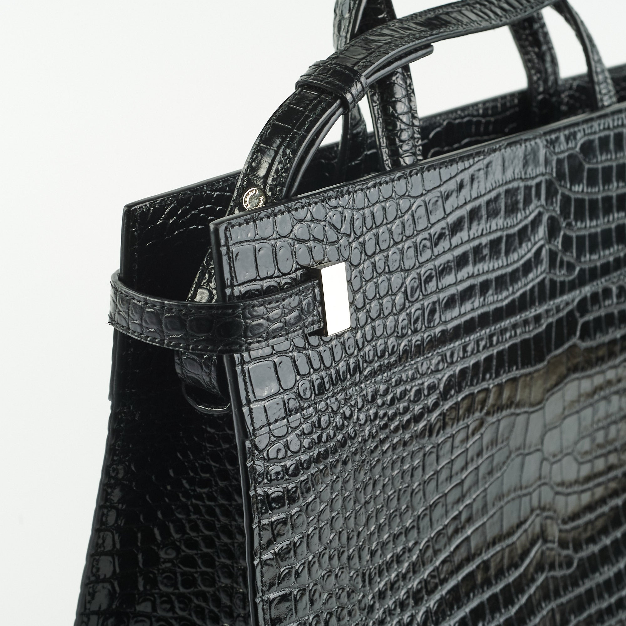 Saint Laurent Manhattan Shopper Embossed Croc Tote Black