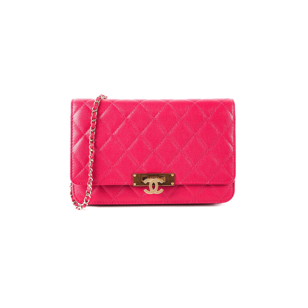 Chanel Caviar Wallet on Chain Pink