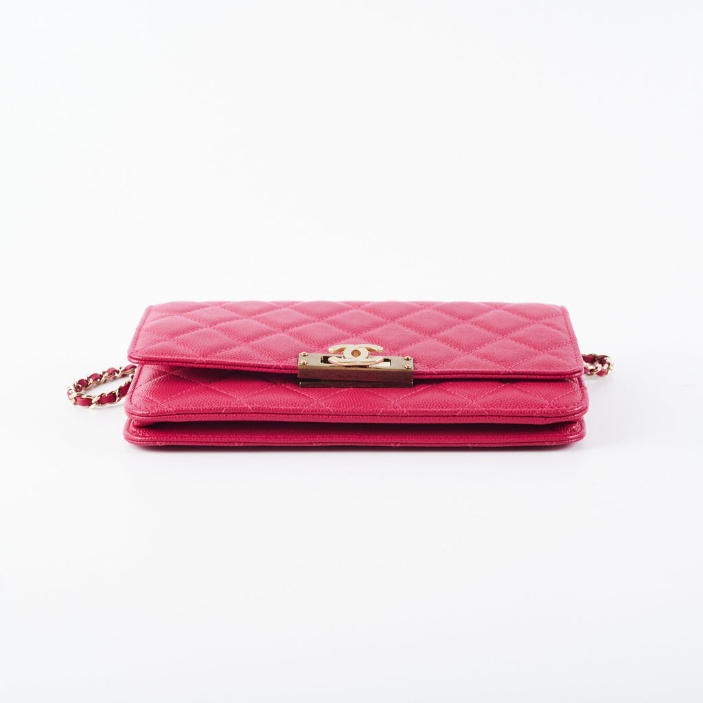 Chanel Caviar Wallet on Chain Pink