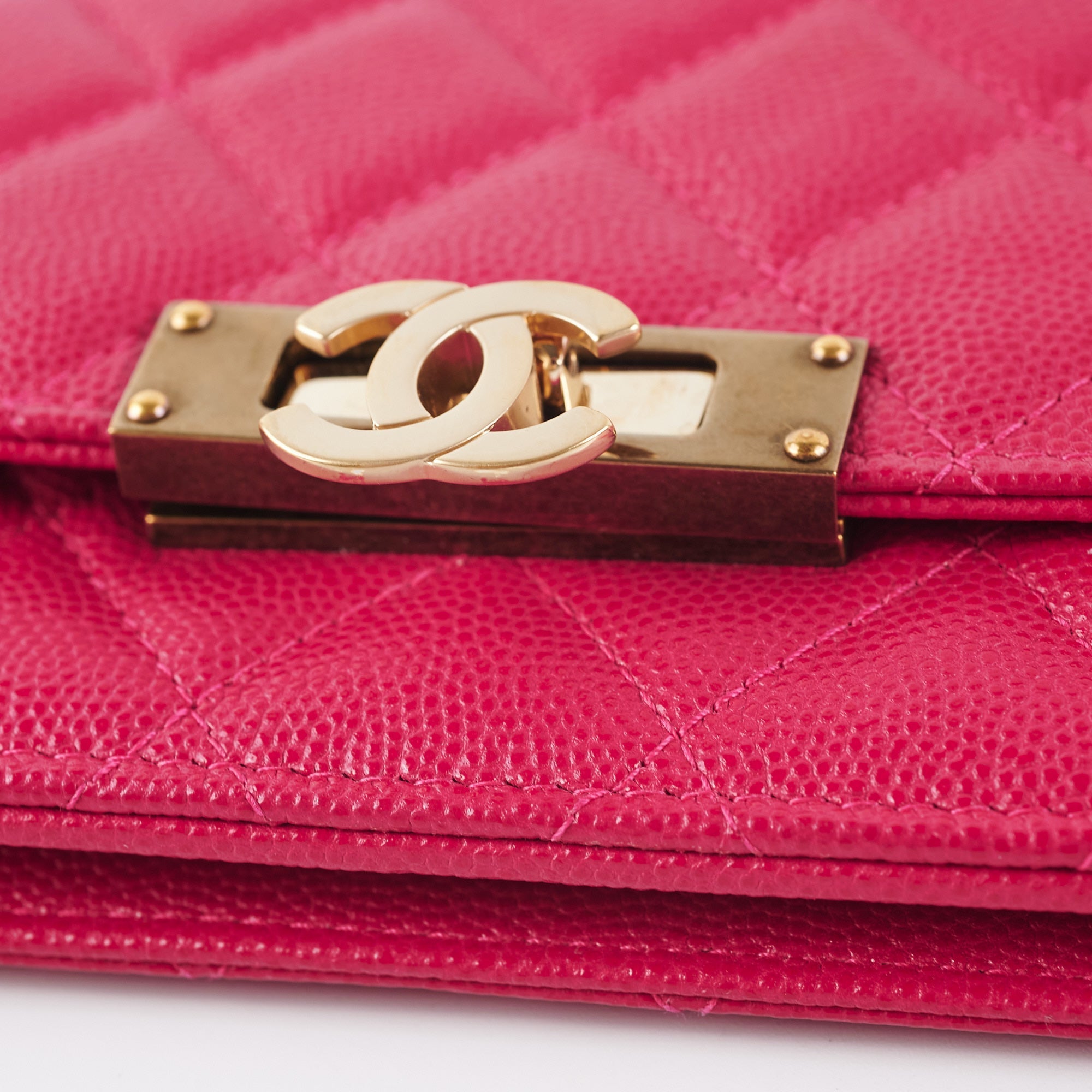 Chanel Caviar Wallet on Chain Pink