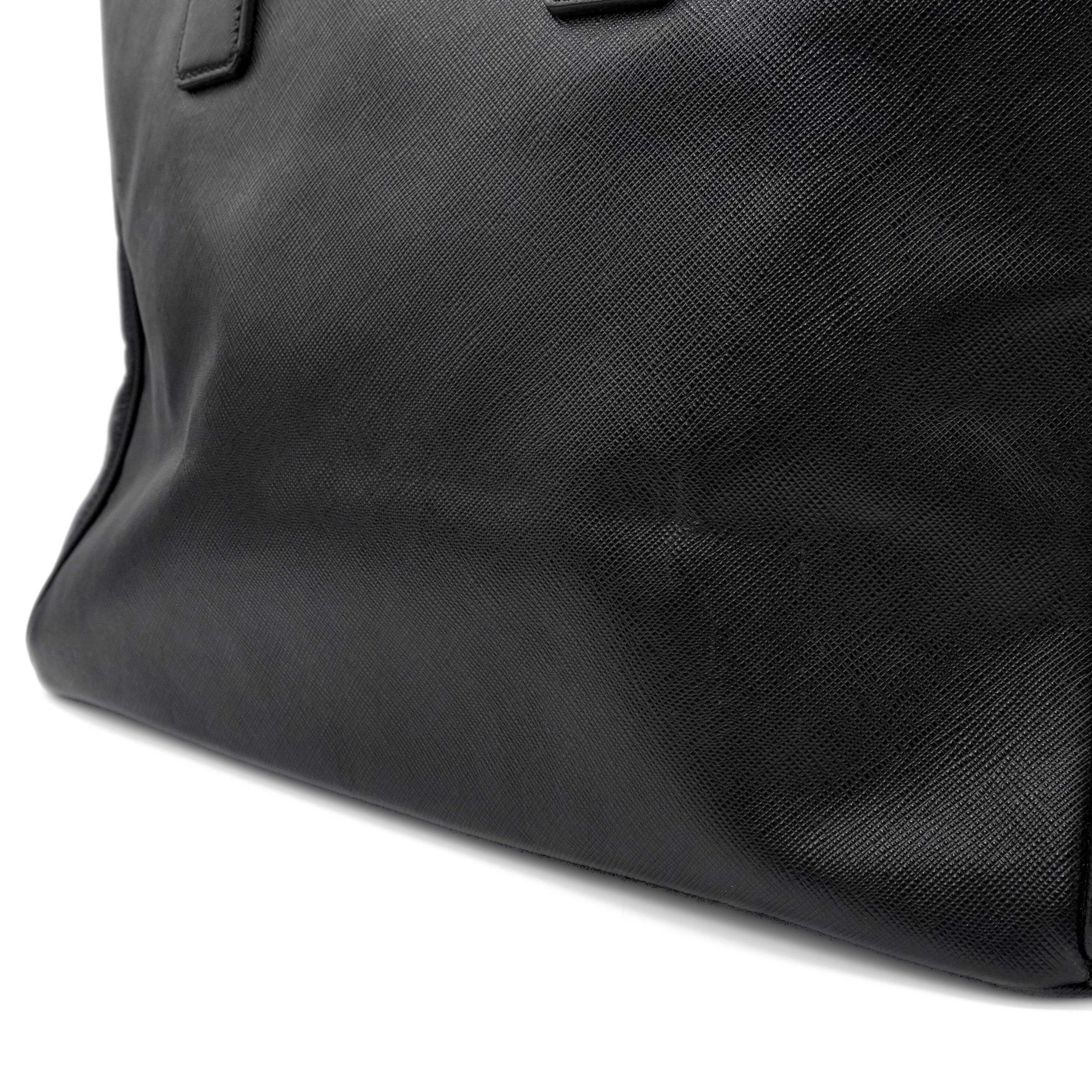 Prada 'Galleria Large' Handbag
