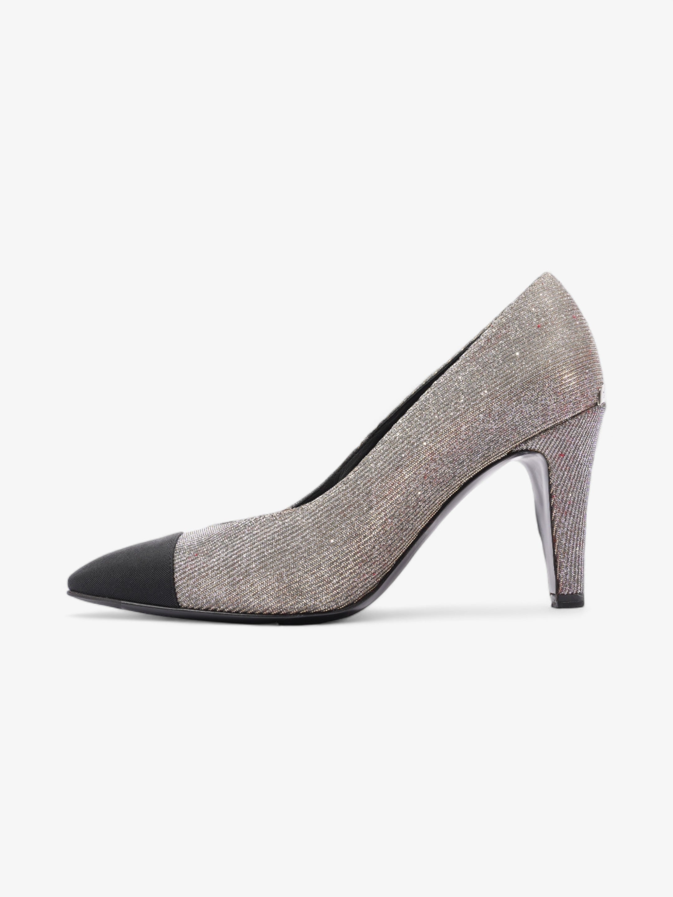 Chanel Pointed Cap Toe Pumps 70mm Black / Gold Canvas EU 36 UK 3