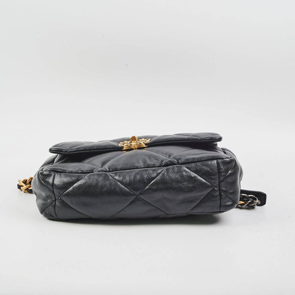 Chanel 19 Medium Goatskin Black