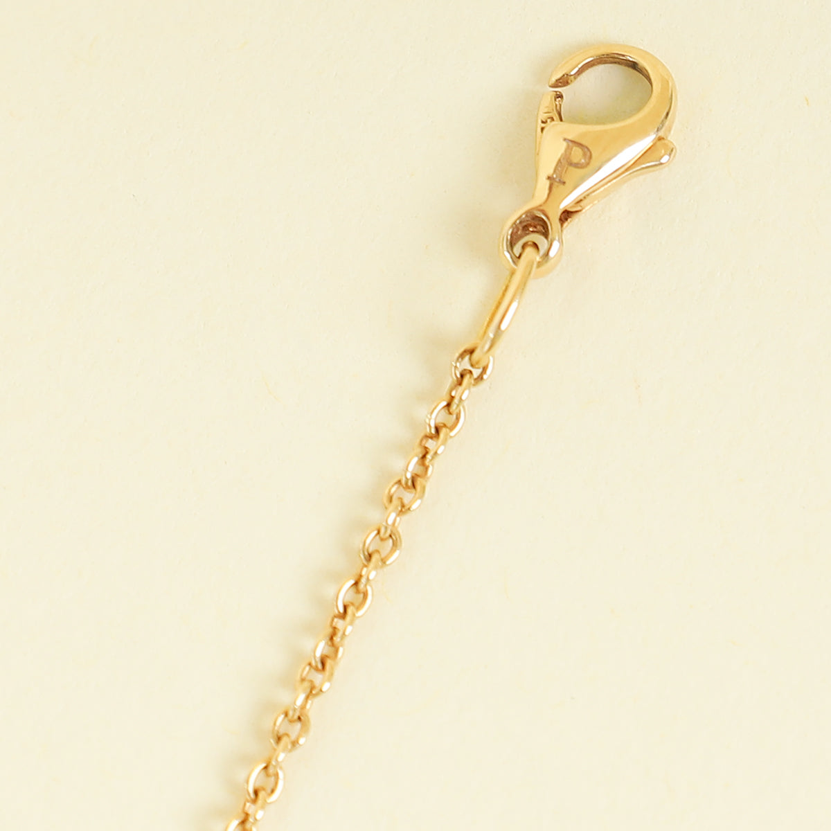 Piaget 18K Rose Gold Rose Diamond Pendant Necklace