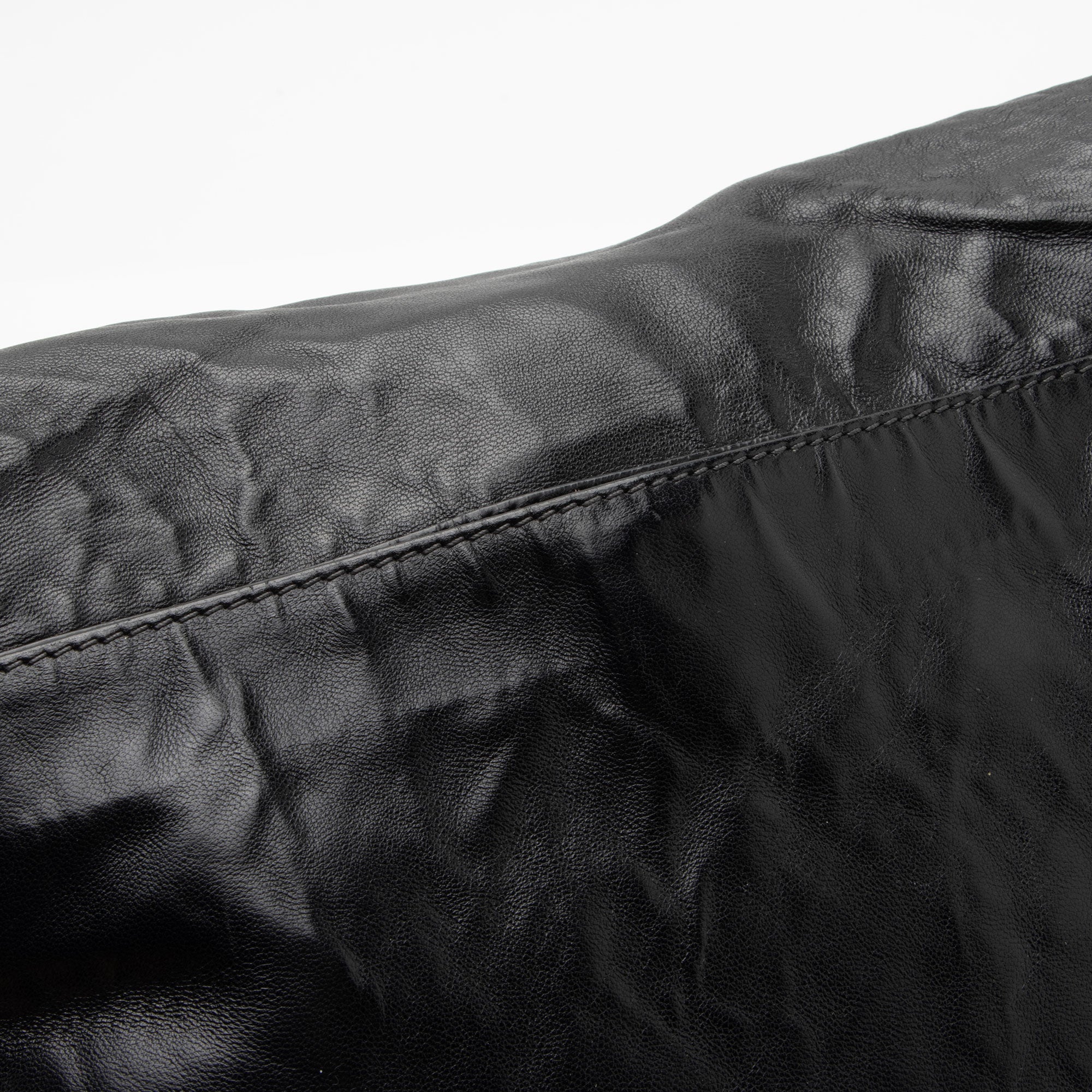 Prada Aged Calfskin Flap Messenger Bag (SHF-D2J23z)