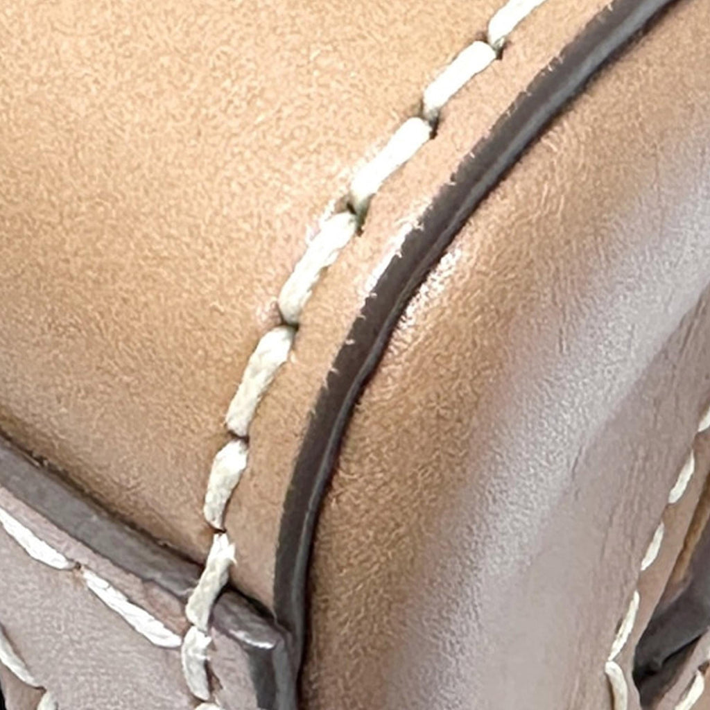 Prada Calfskin Sound Lock Handbag (SHG-jVIhlR)