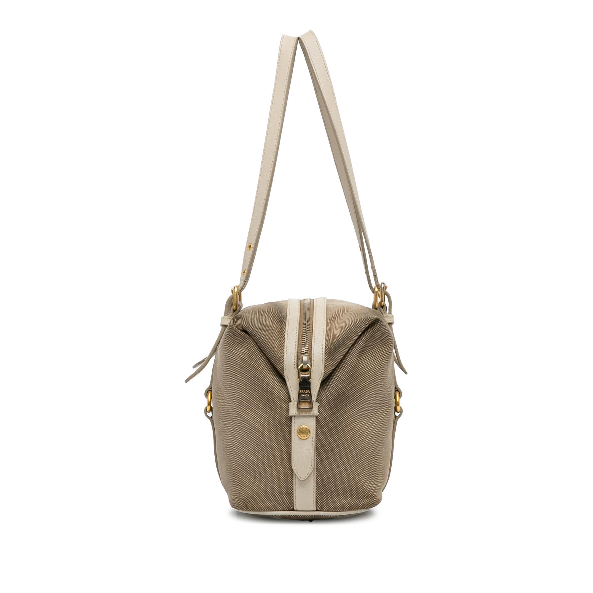 Prada Canapa Logo Shoulder Bag (SHG-VctLf9)