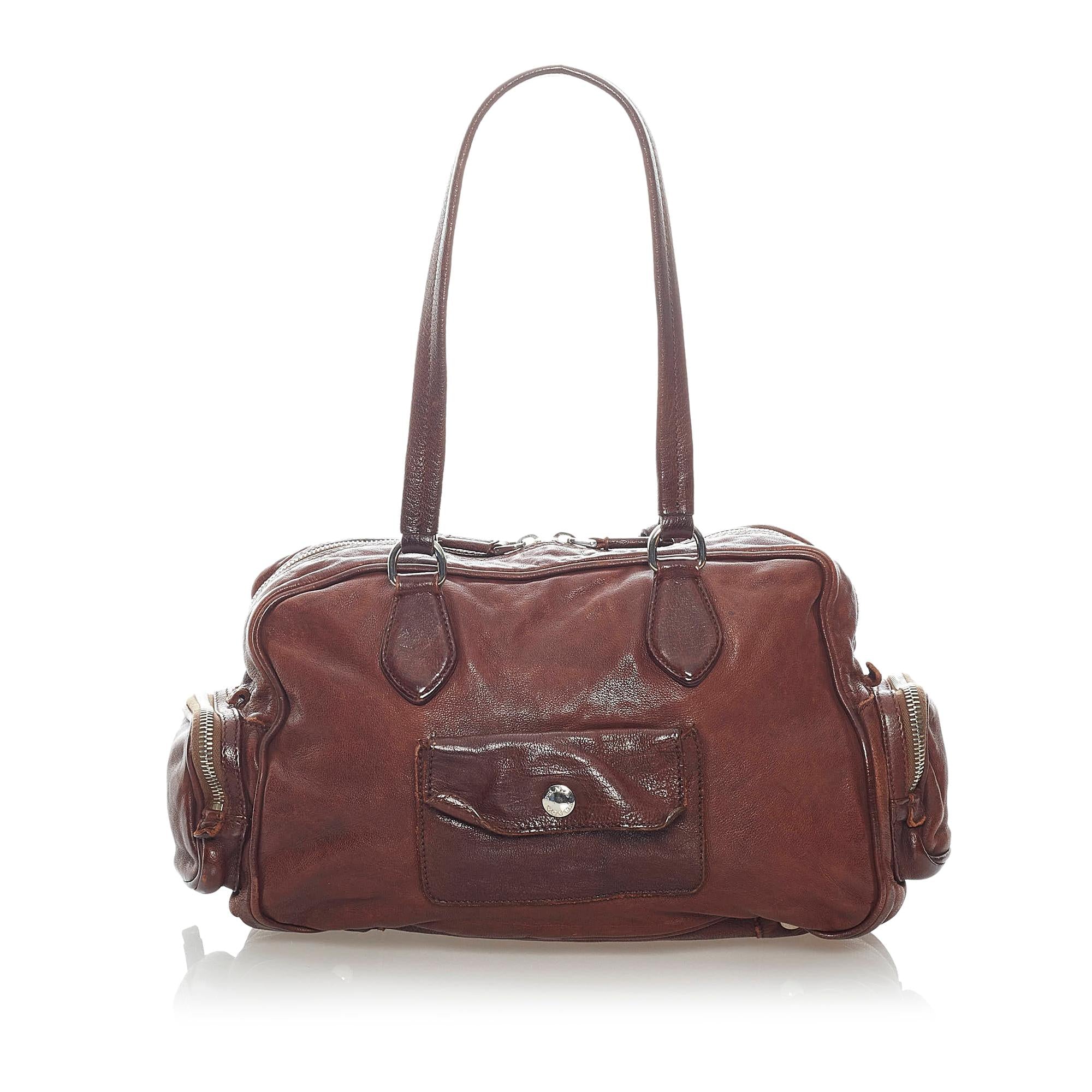 Prada Leather Shoulder Bag (SHG-32794)