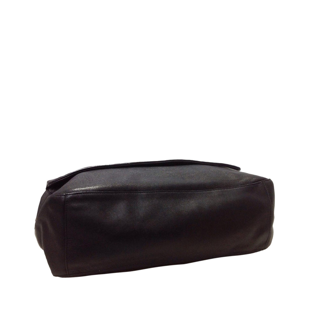Prada Leather Shoulder Bag (SHG-AzQgSt)