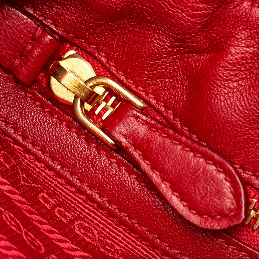 Prada Patent Leather Bow Satchel (SHG-37202)