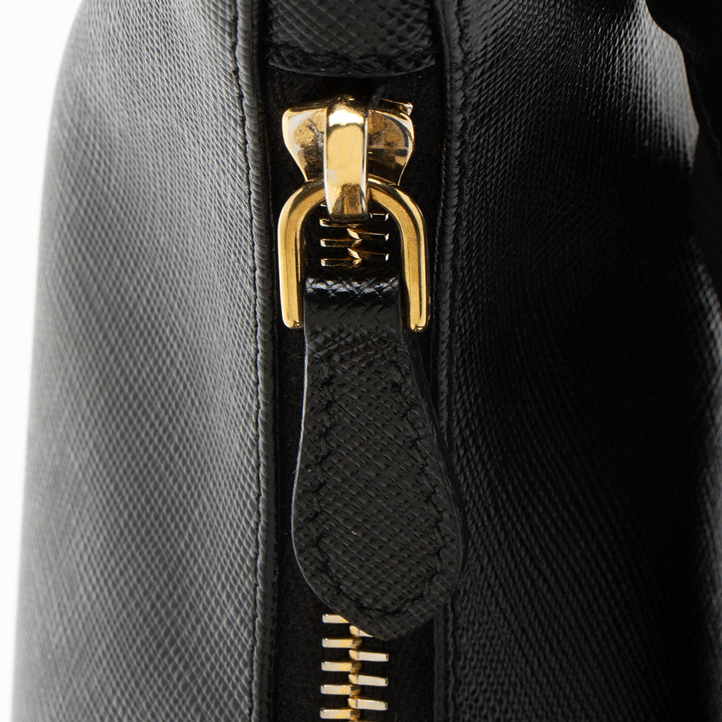 Prada Saffiano Re-Edition 2005 Crossbody