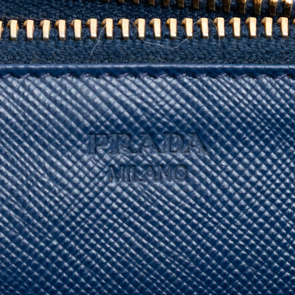 Prada Saffiano Wallet On Chain