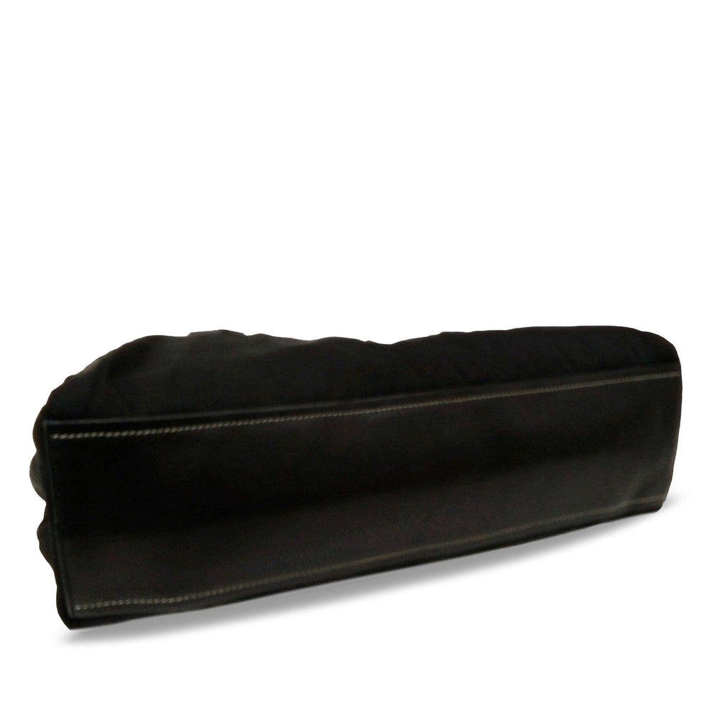 Prada Soft Calf and Tessuto Easy Shoulder Bag (SHG-IgRcvW)