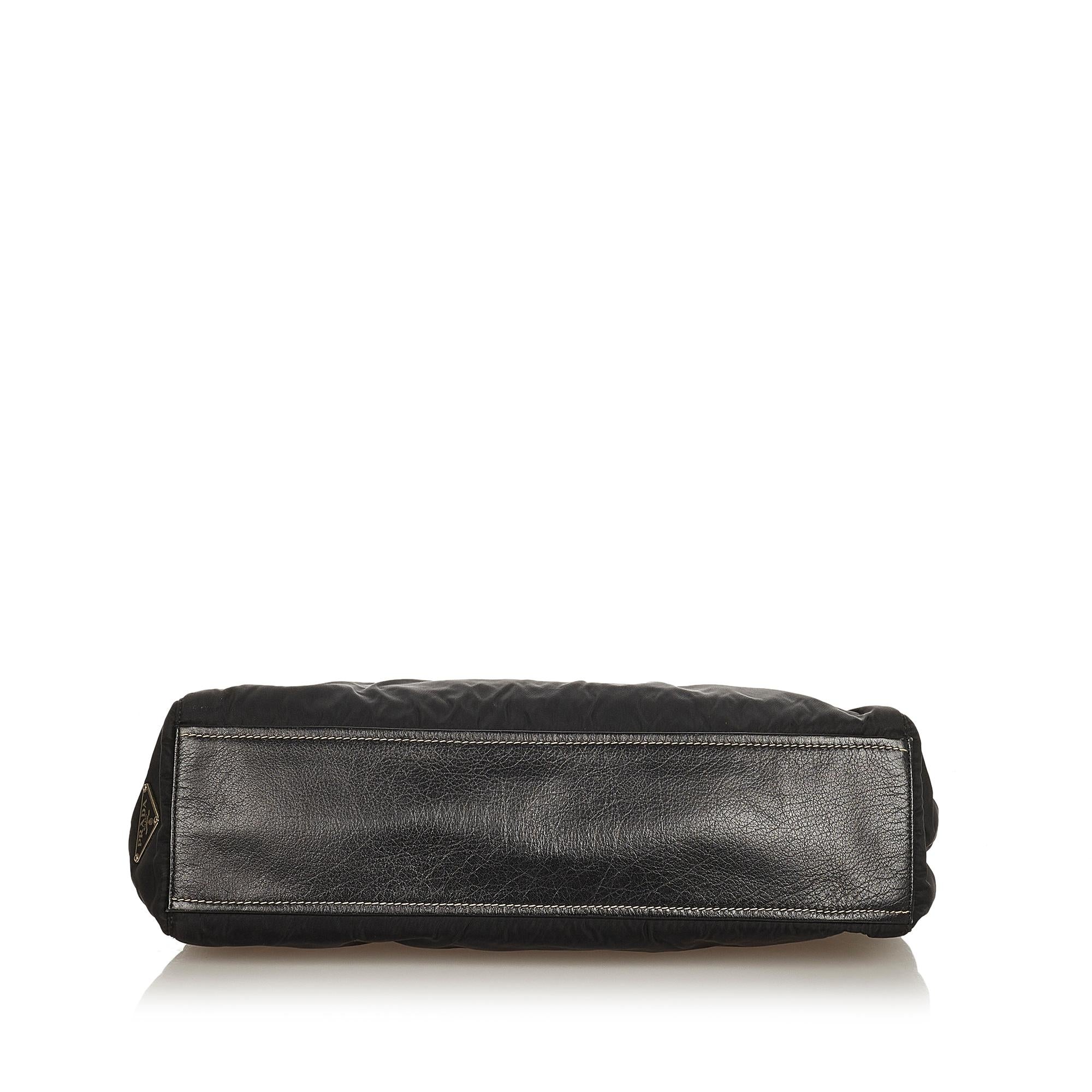 Prada Tessuto Easy Shoulder Bag (SHG-25412)