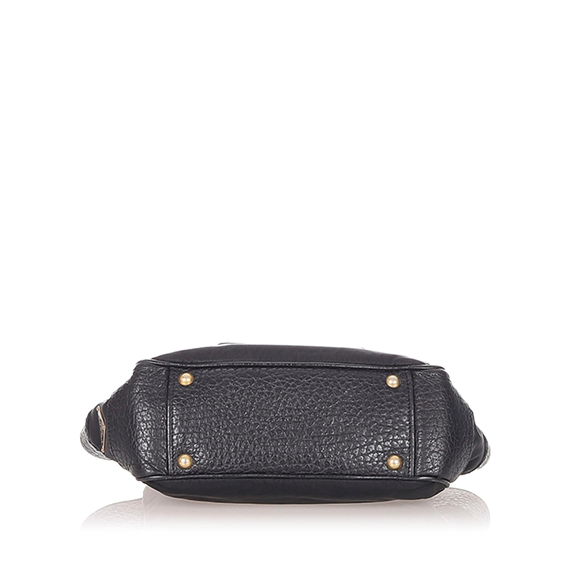 Prada Tessuto Shoulder Bag (SHG-31507)