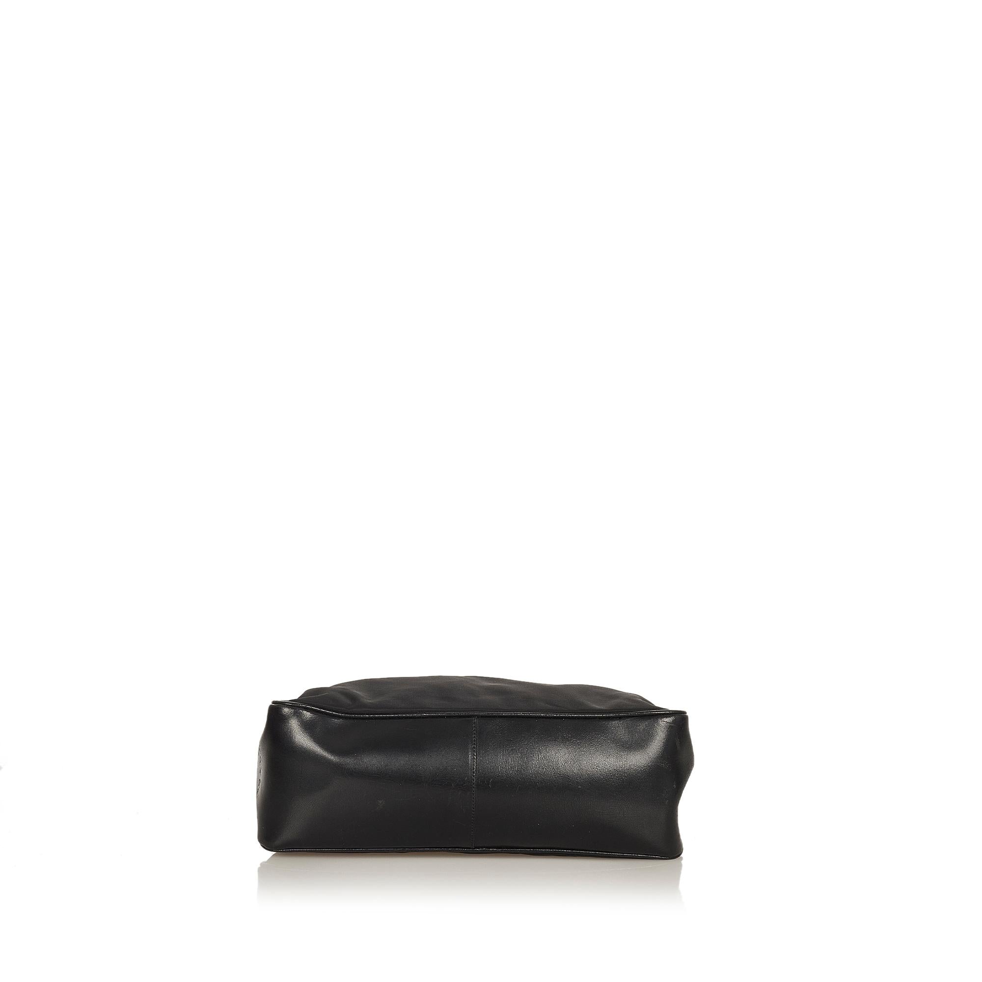 Prada Tessuto Shoulder Bag (SHG-25275)