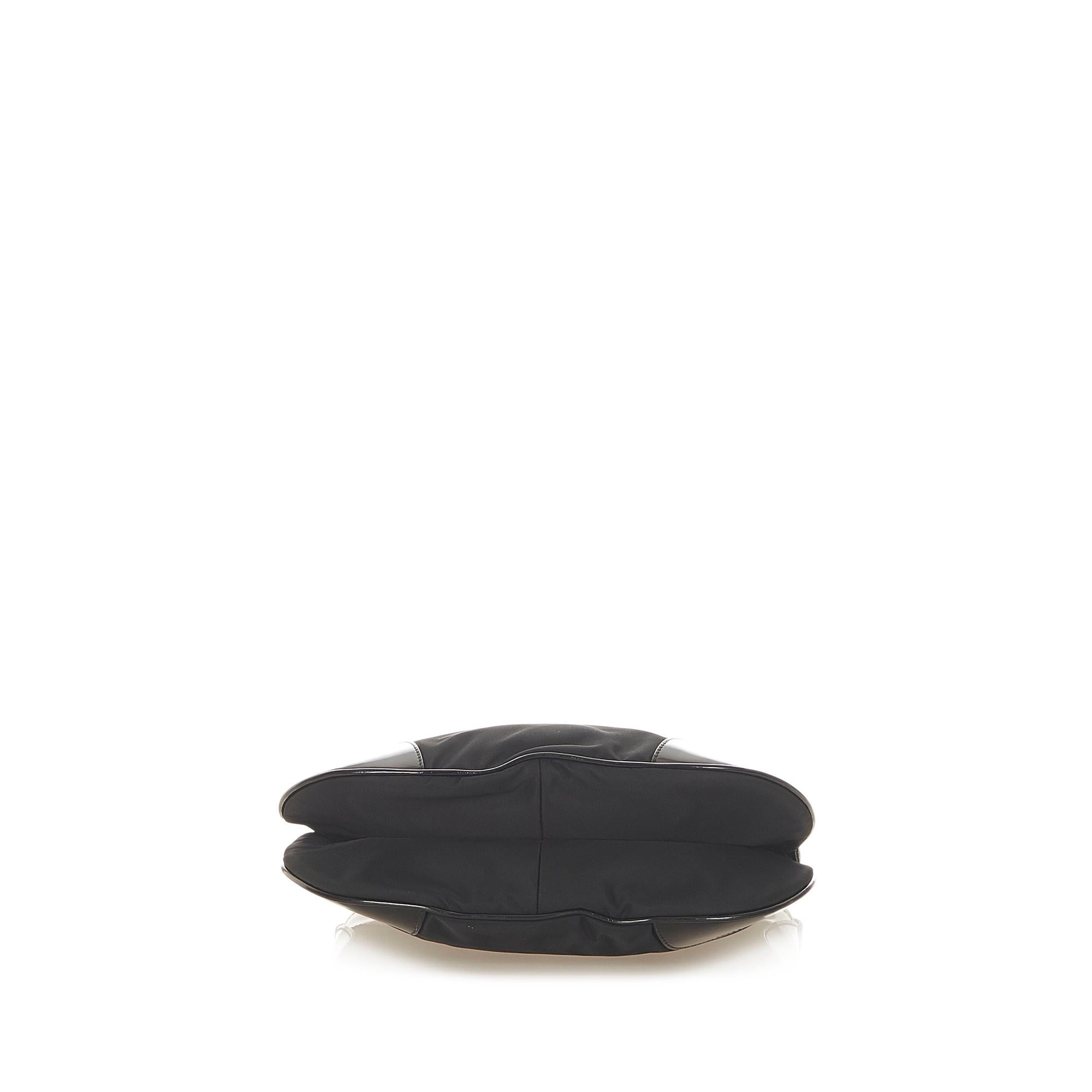 Prada Tessuto Shoulder Bag (SHG-31650)