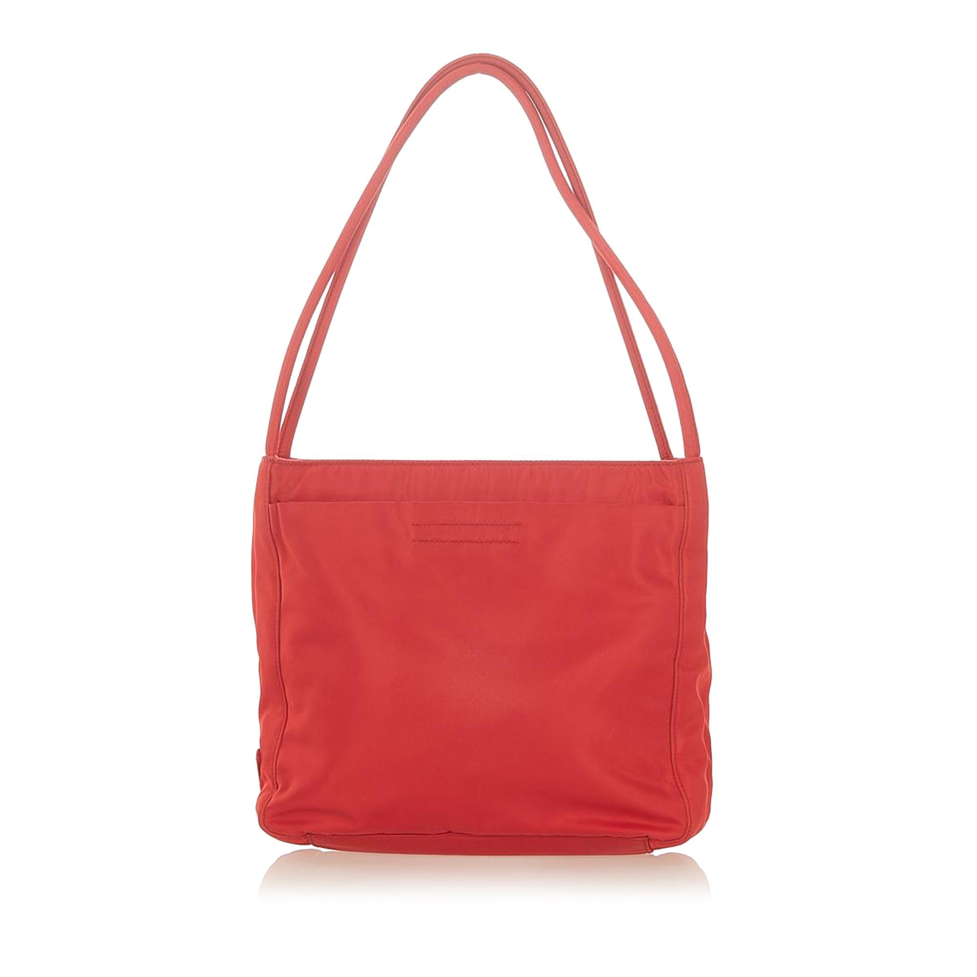Prada Tessuto Shoulder Bag (SHG-32172)