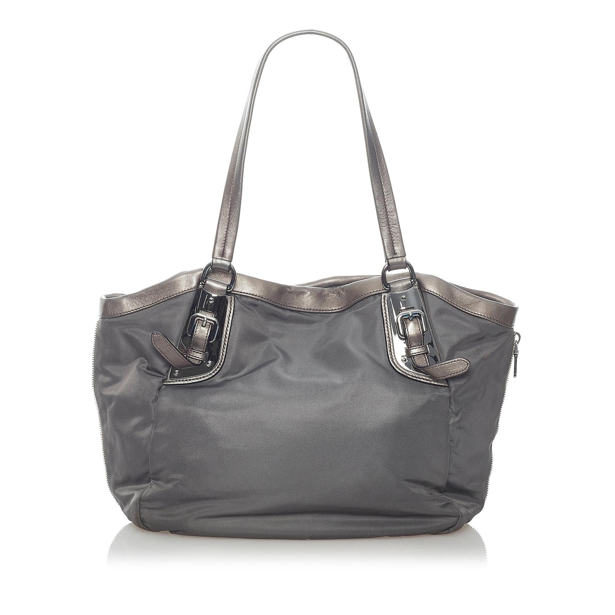 Prada Tessuto Shoulder Bag (SHG-32683)