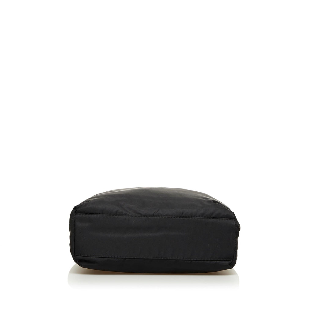 Prada Tessuto Shoulder Bag (SHG-K8iP9K)