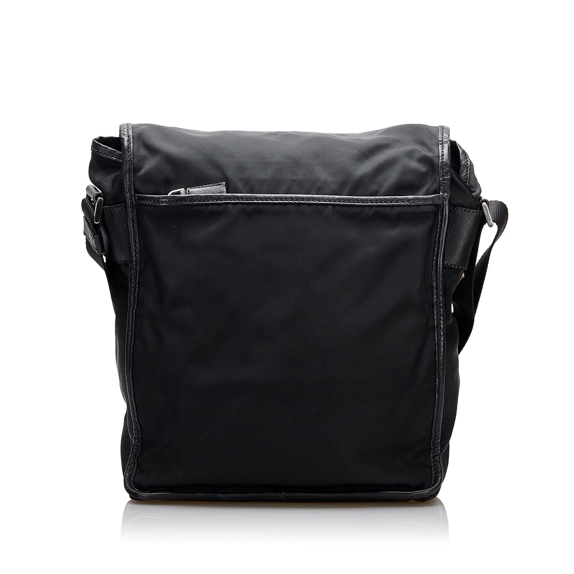 Prada Tessuto Shoulder Bag (SHG-541HpK)