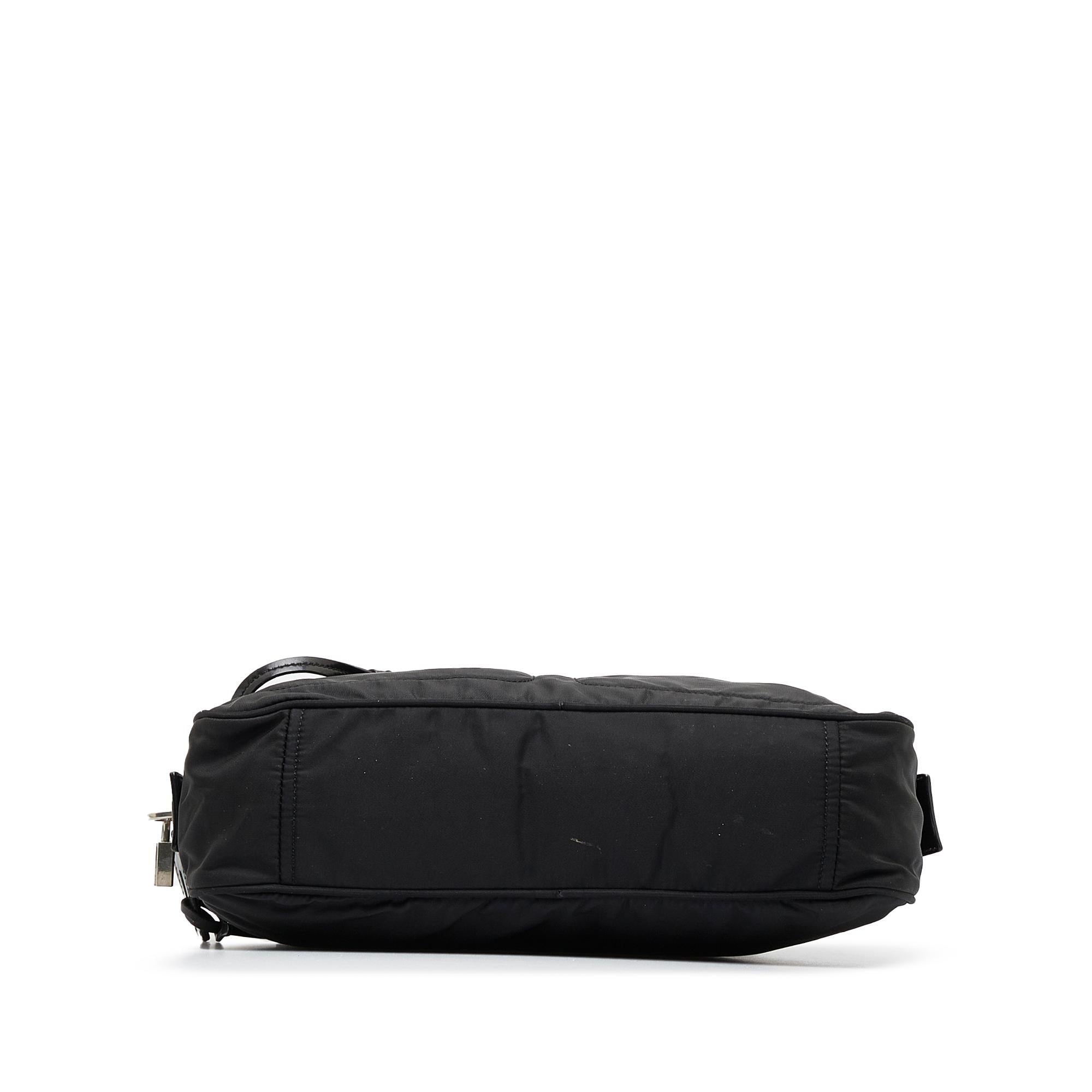 Prada Tessuto Shoulder Bag (SHG-G3rC3l)
