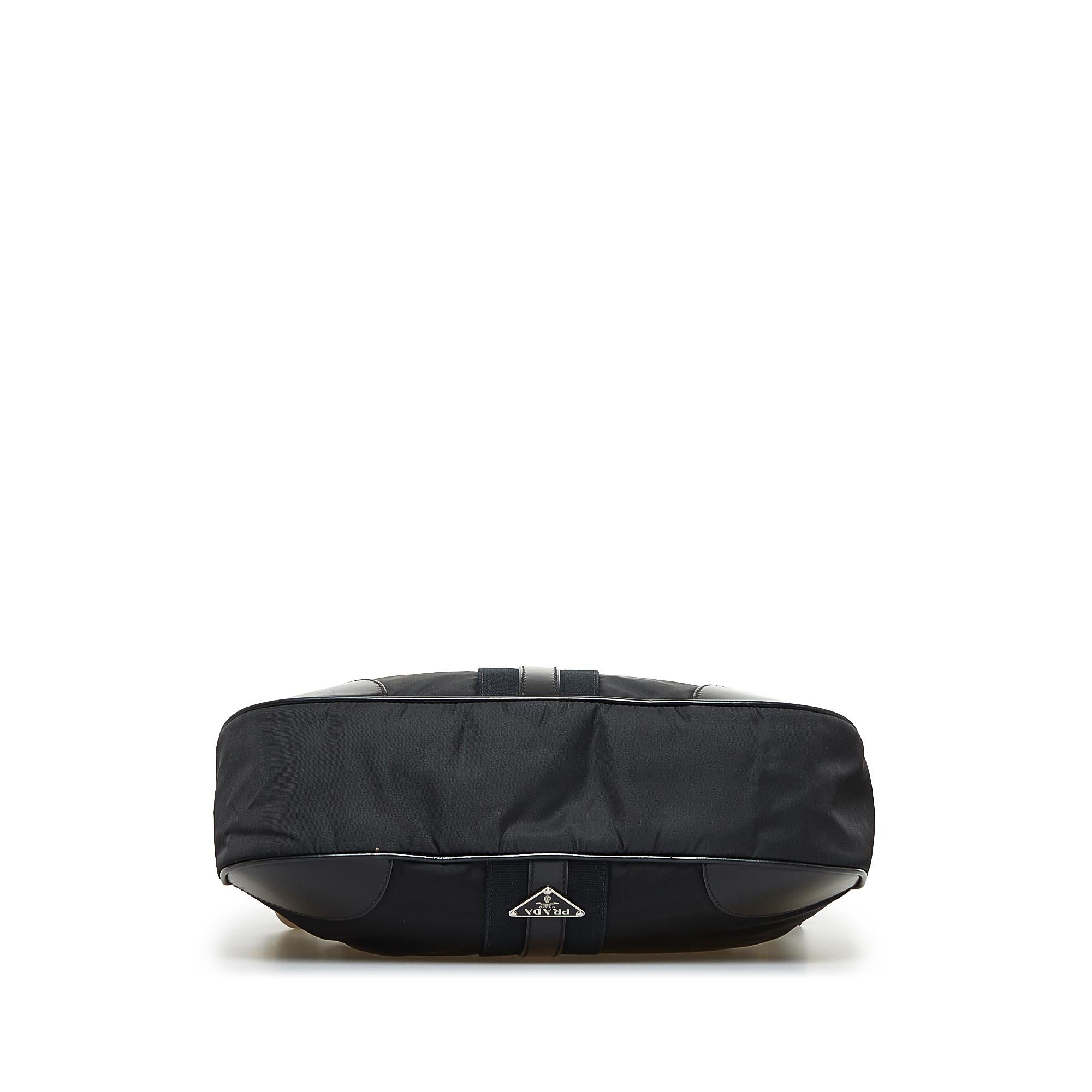 Prada Tessuto Shoulder Bag (SHG-1iIFOb)