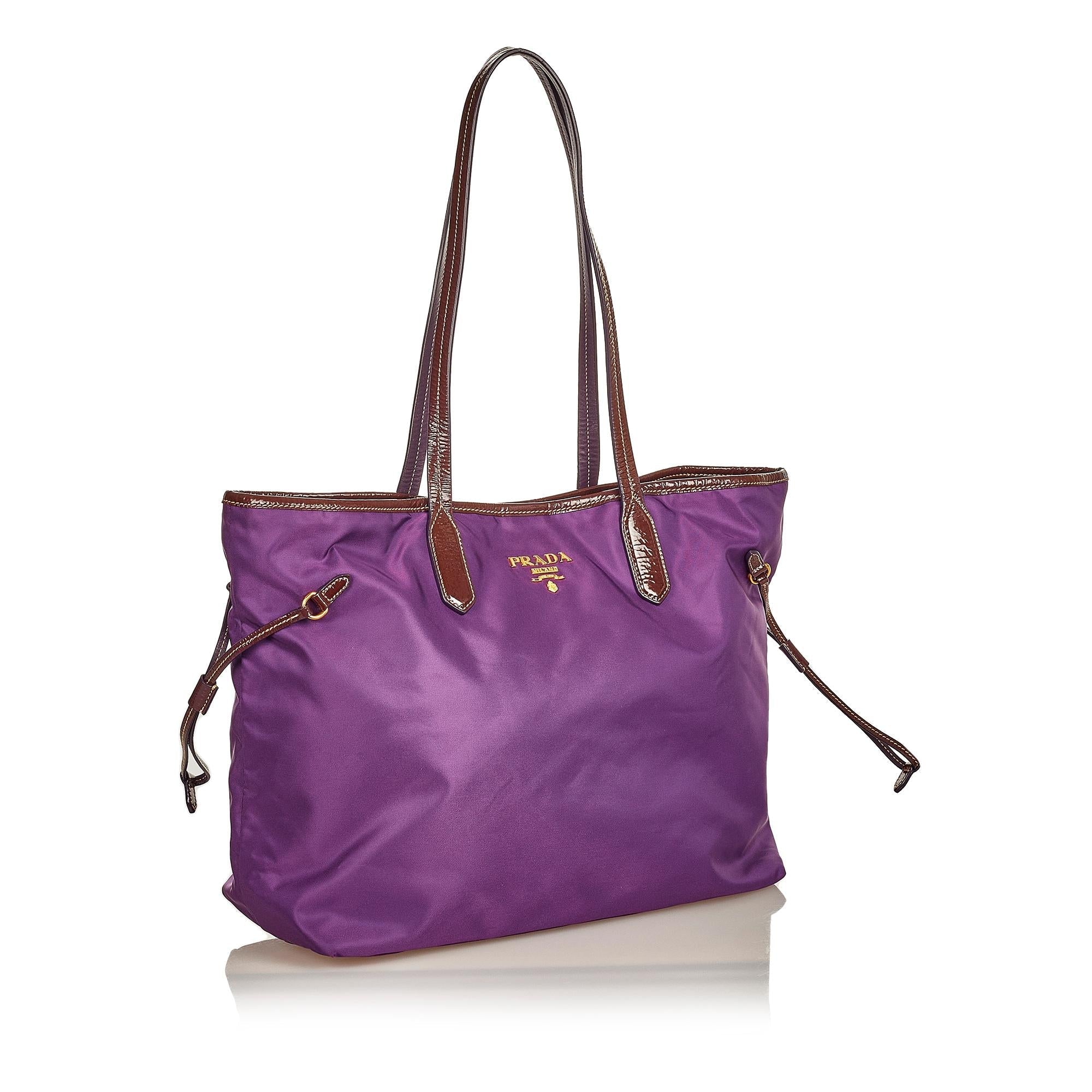 Prada Tessuto Tote Bag (SHG-25850)