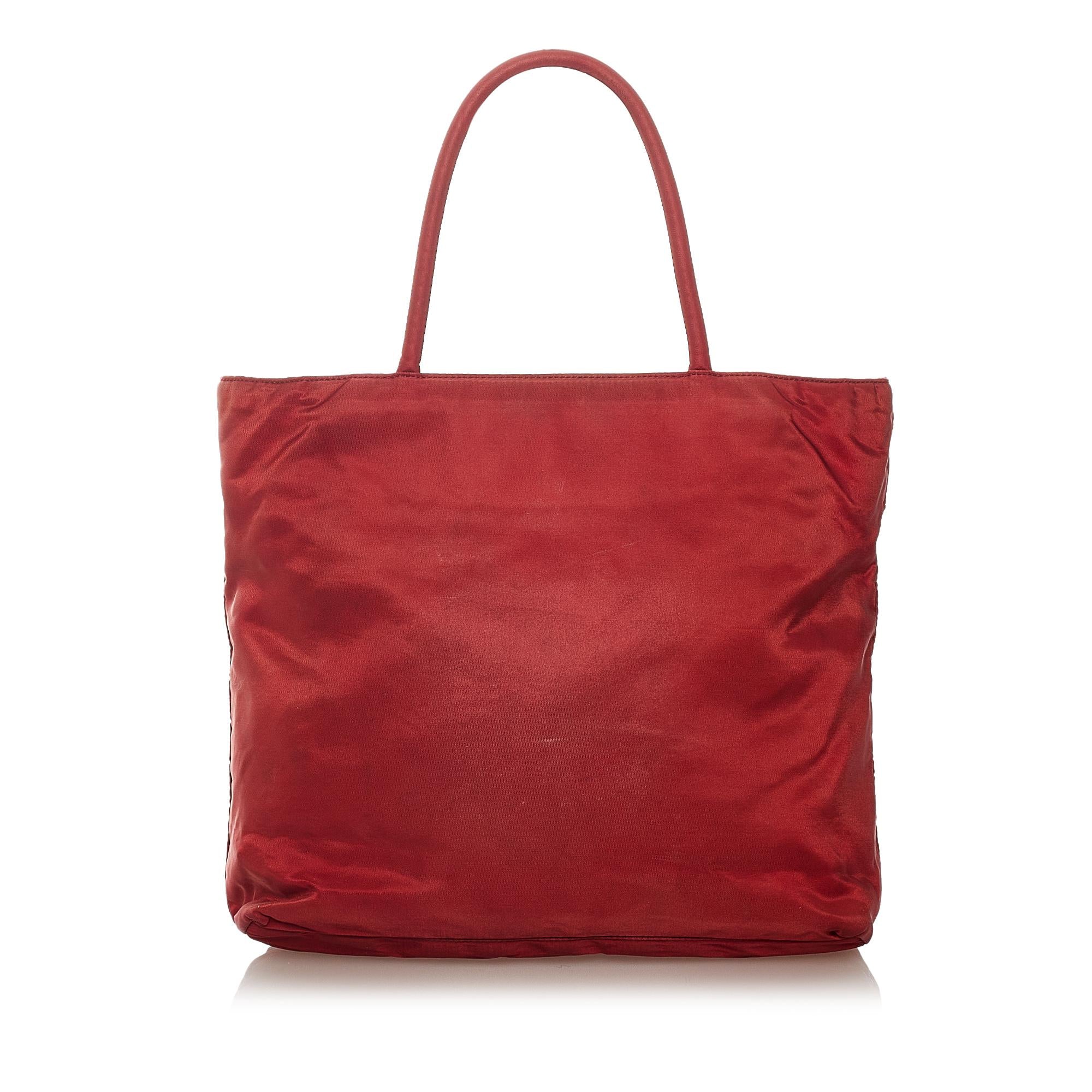 Prada Tessuto Tote Bag (SHG-27420)
