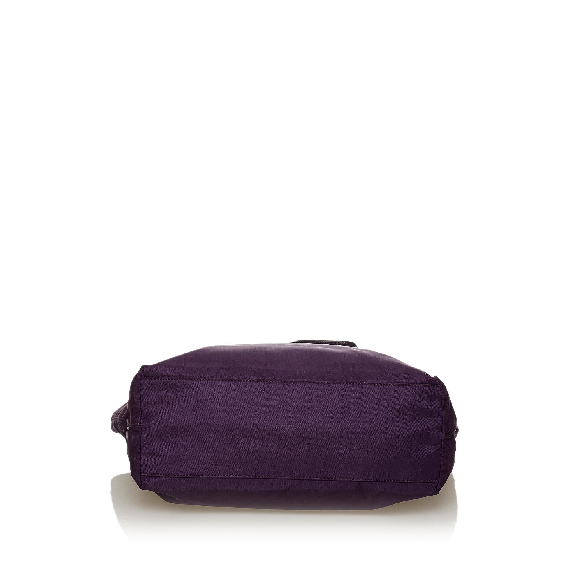 Prada Tessuto Tote Bag (SHG-29136)