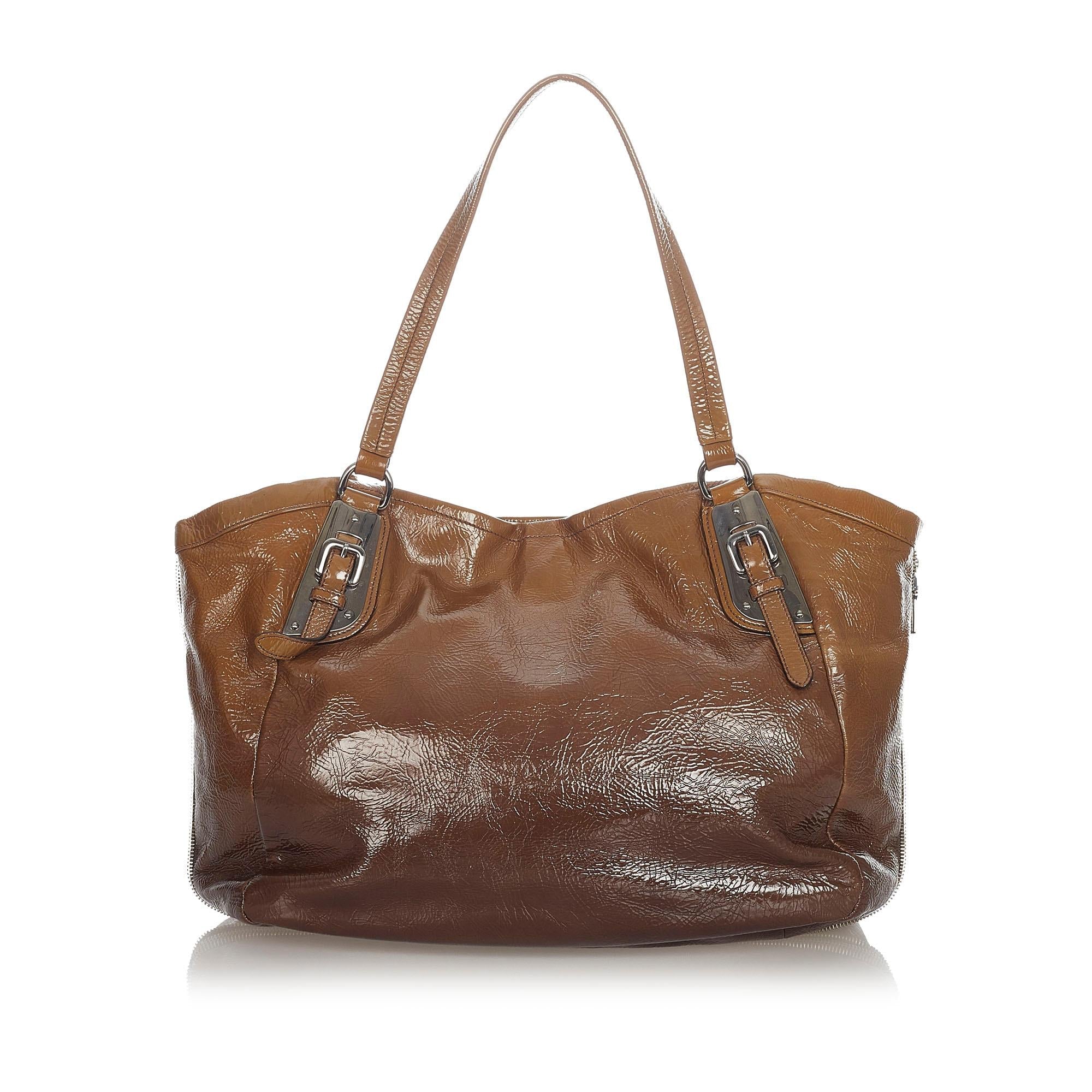 Prada Vernice Sfumato Shopping Tote Bag (SHG-31517)