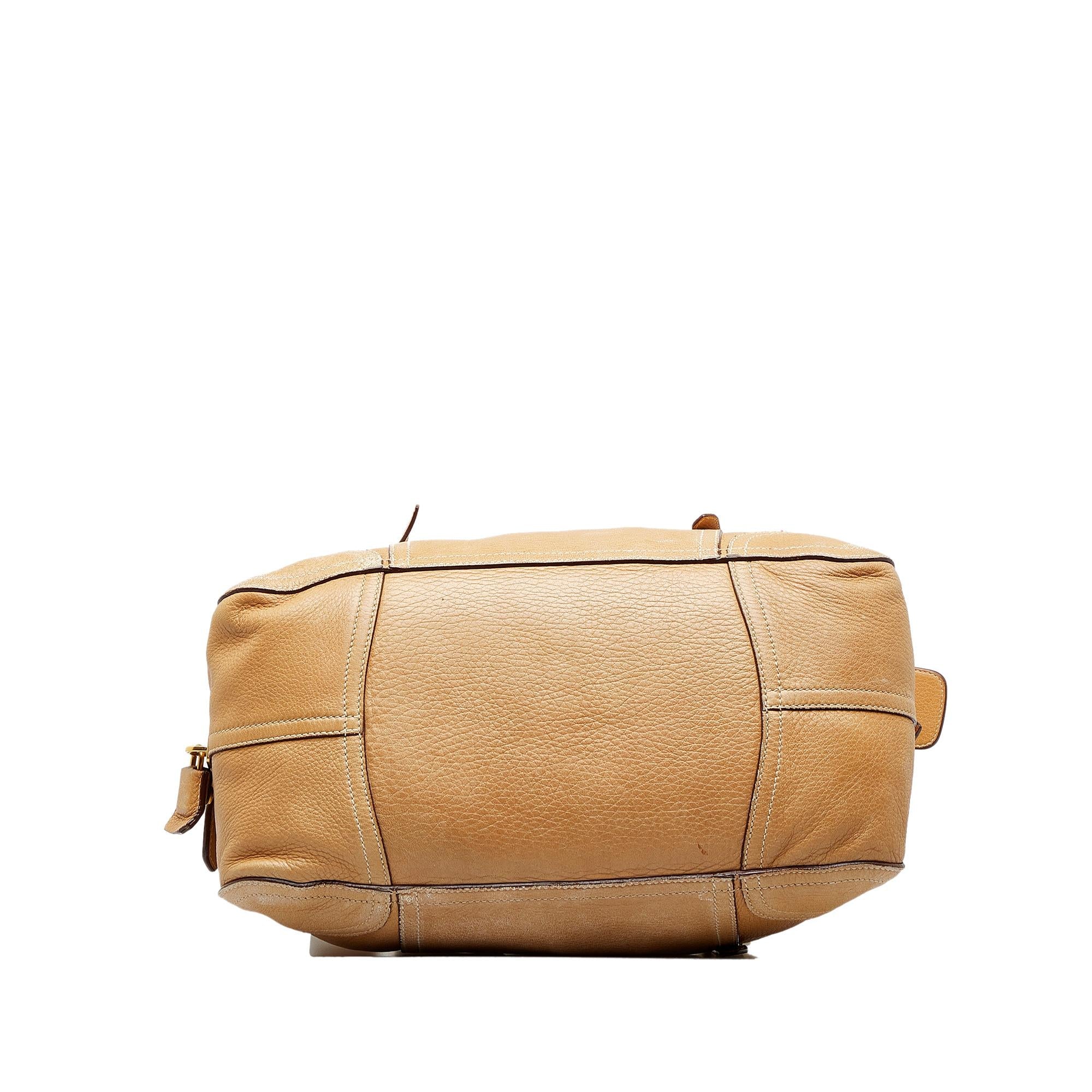 Prada Vitello Daino Frame Shoulder Bag (SHG-Pb3W9S)