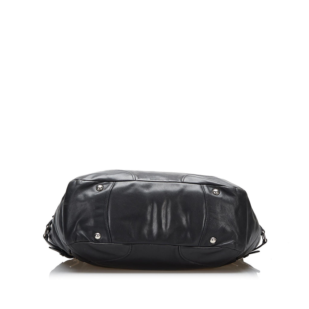 Prada Vitello Daino Shoulder Bag (SHG-cn1jvN)