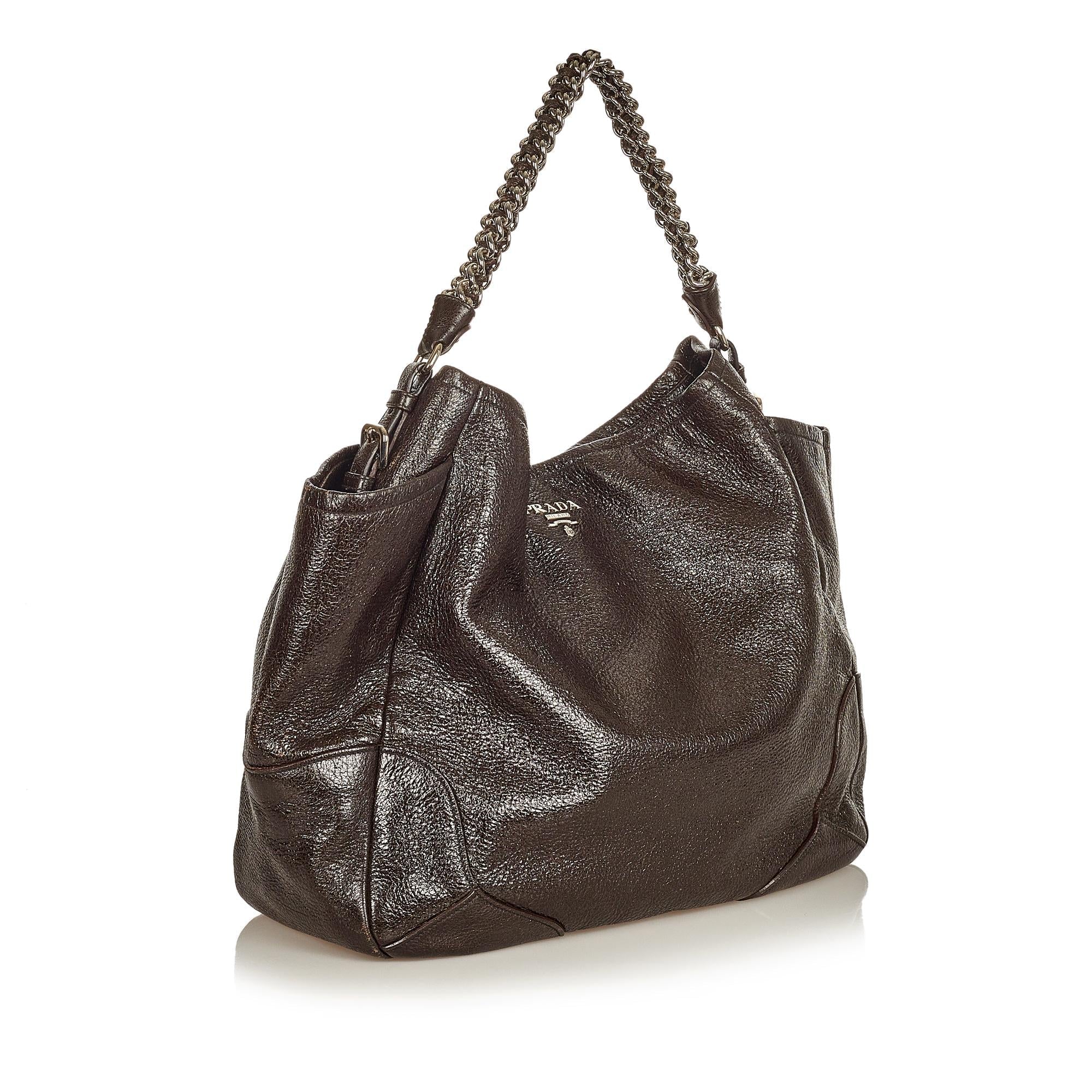 Prada Vitello Daino Tote Bag (SHG-31562)