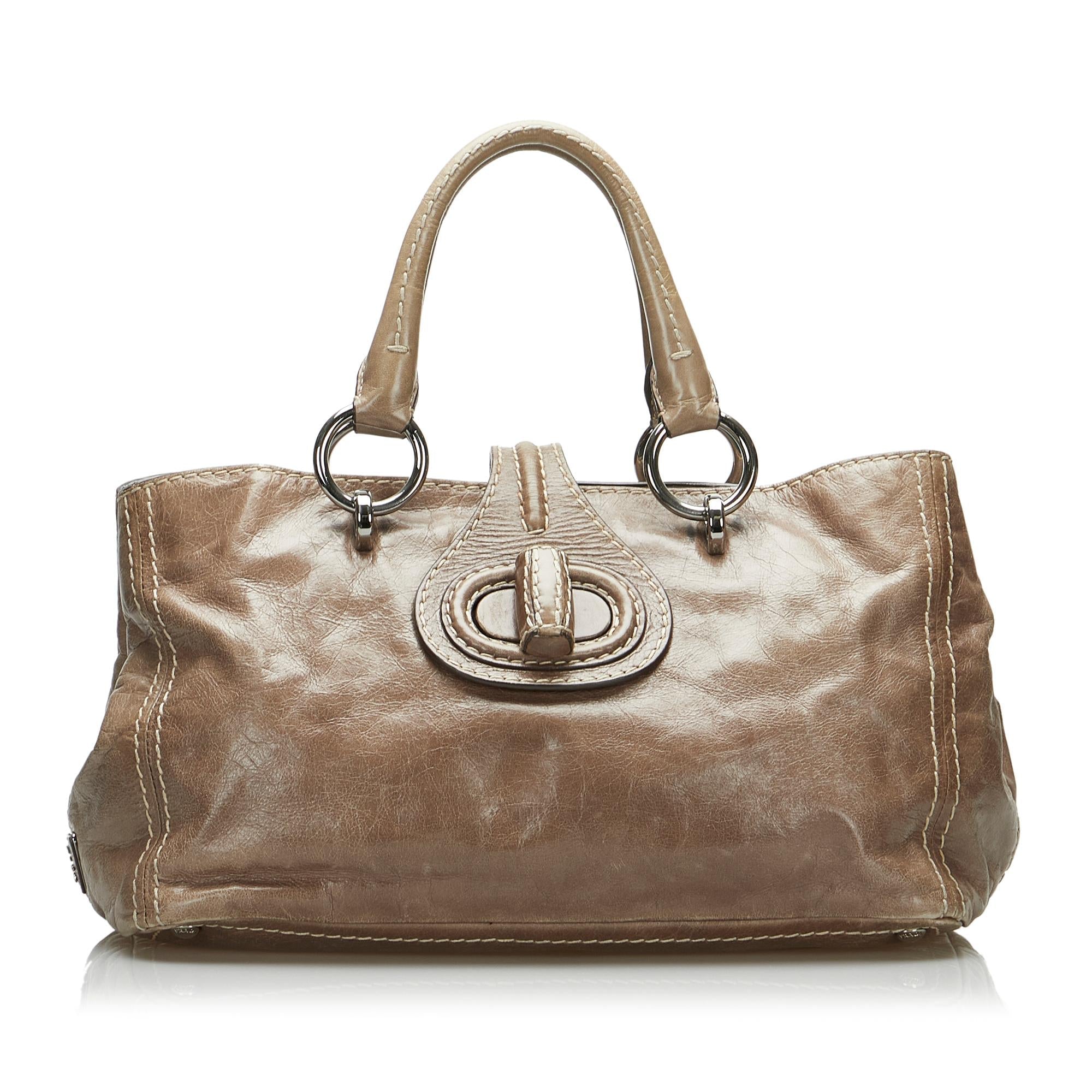 Prada Vitello Shine Tote (SHG-UNfUQU)