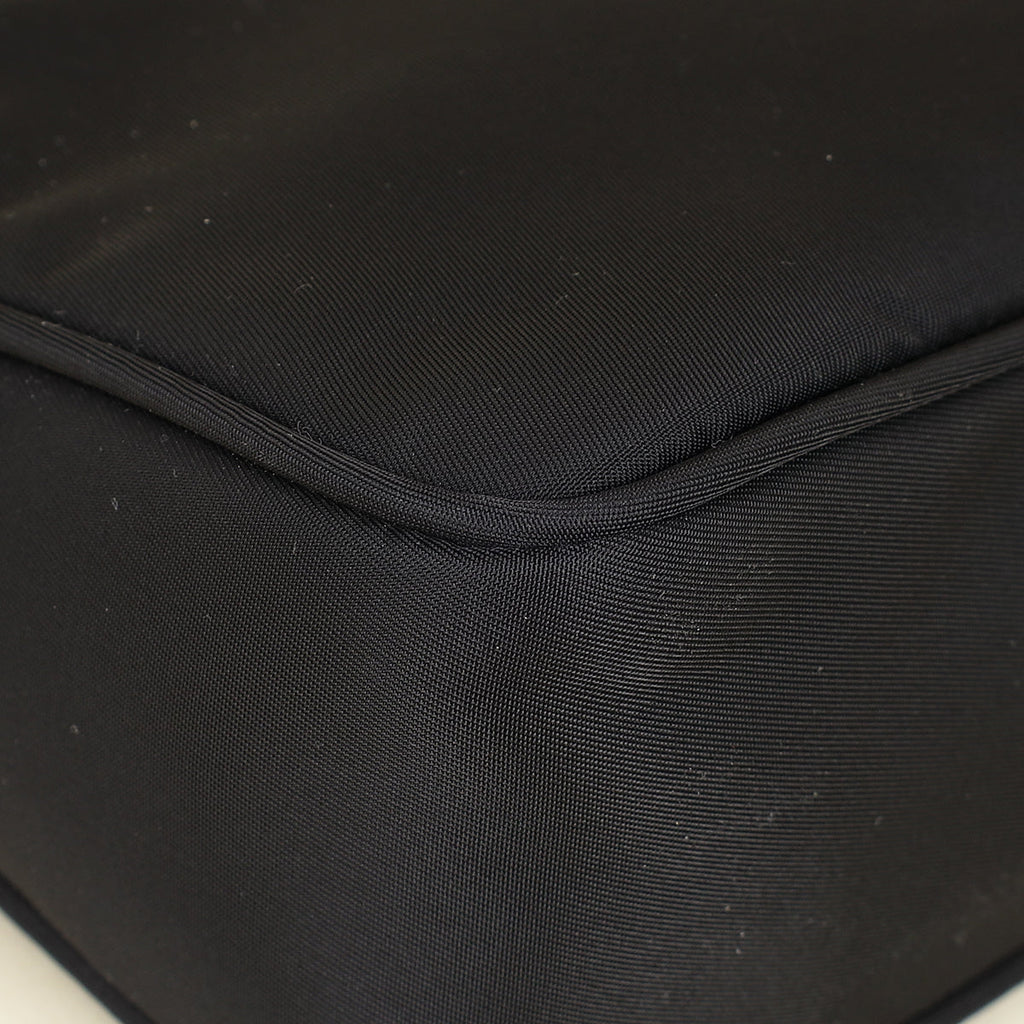 Prada Black Re-Edition 2000 Bag