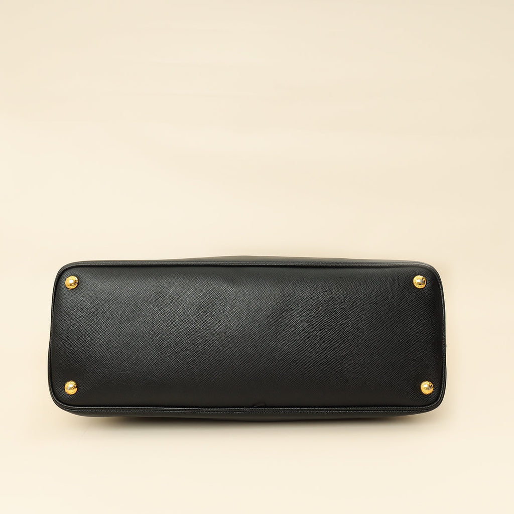 Prada Black Lux Promenade Medium Bag