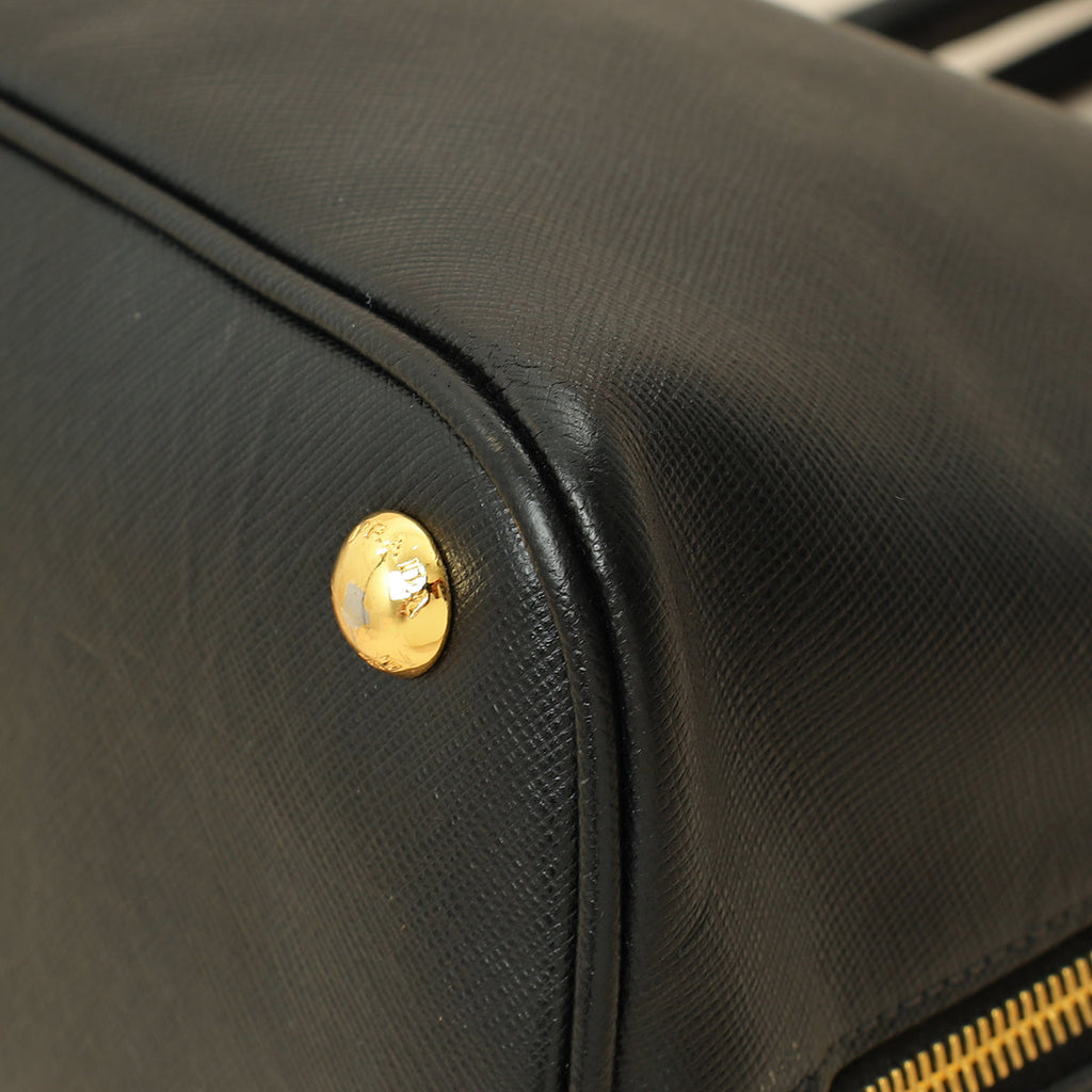 Prada Black Lux Promenade Medium Bag