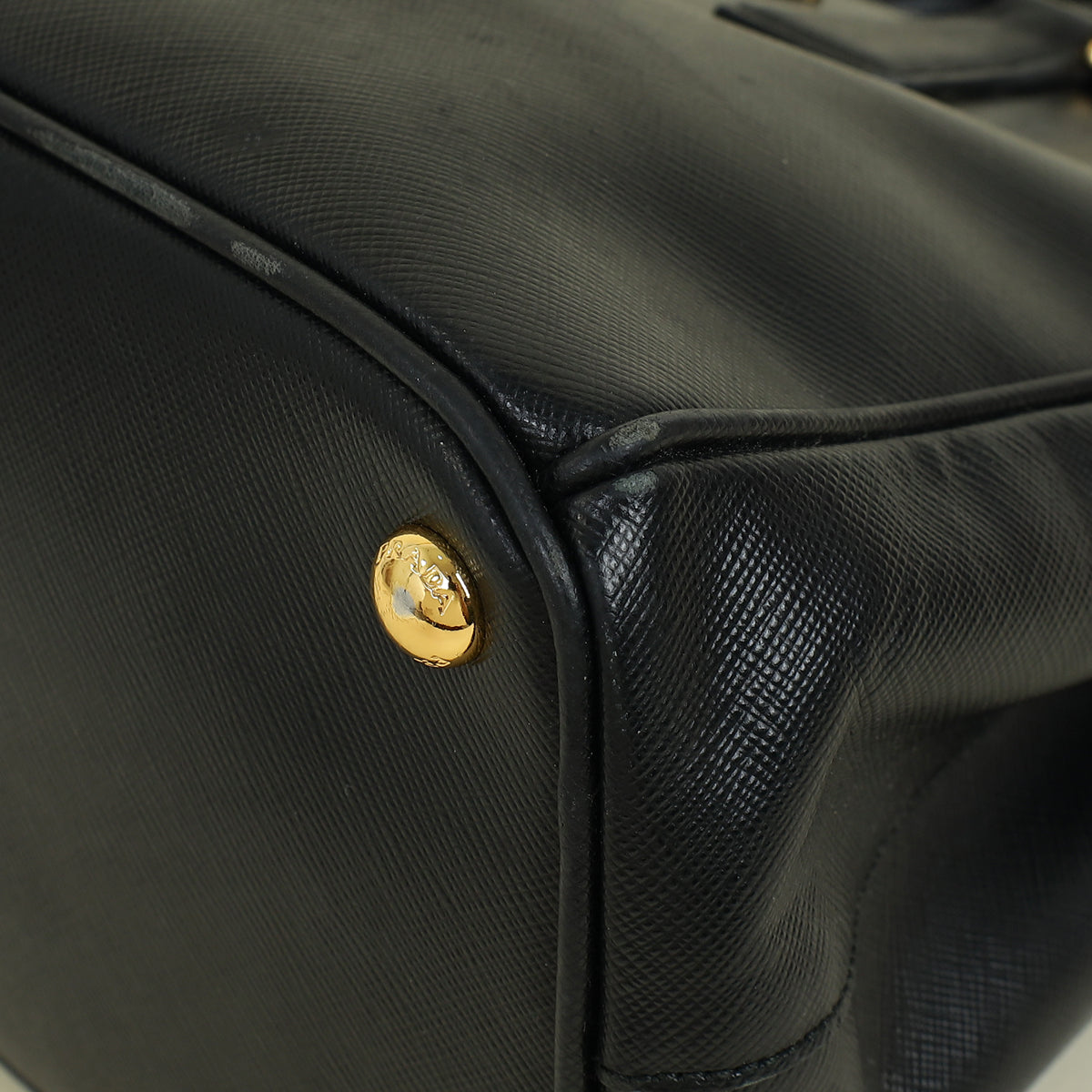 Prada Black Galleria Medium Bag