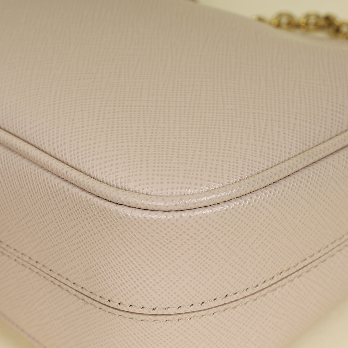Prada Beige Re-Edition 2005 Bag