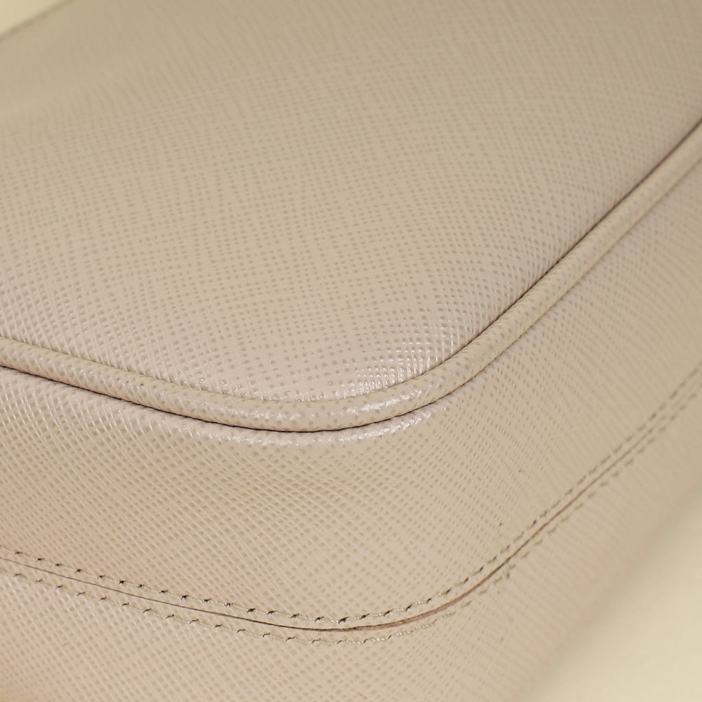 Prada Beige Re-Edition 2005 Bag