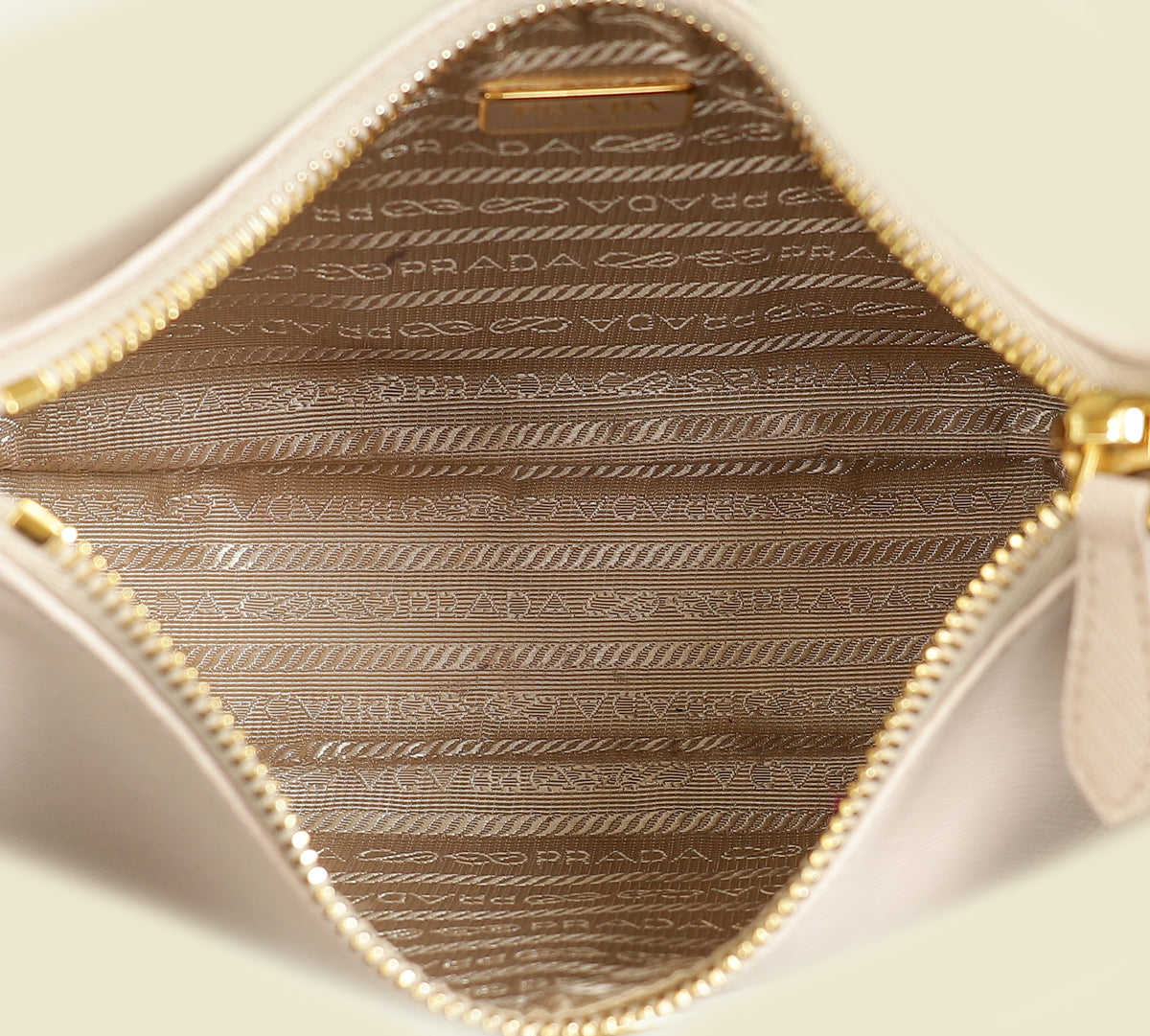 Prada Beige Re-Edition 2005 Bag