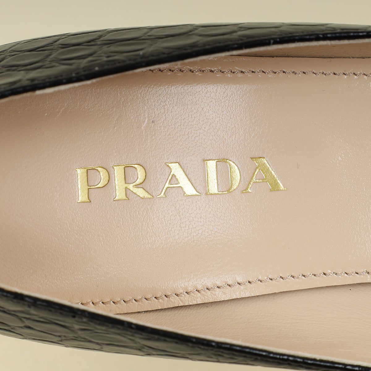 Prada Black Logo Pointed Toe Croco Embossed Bow Pump 39