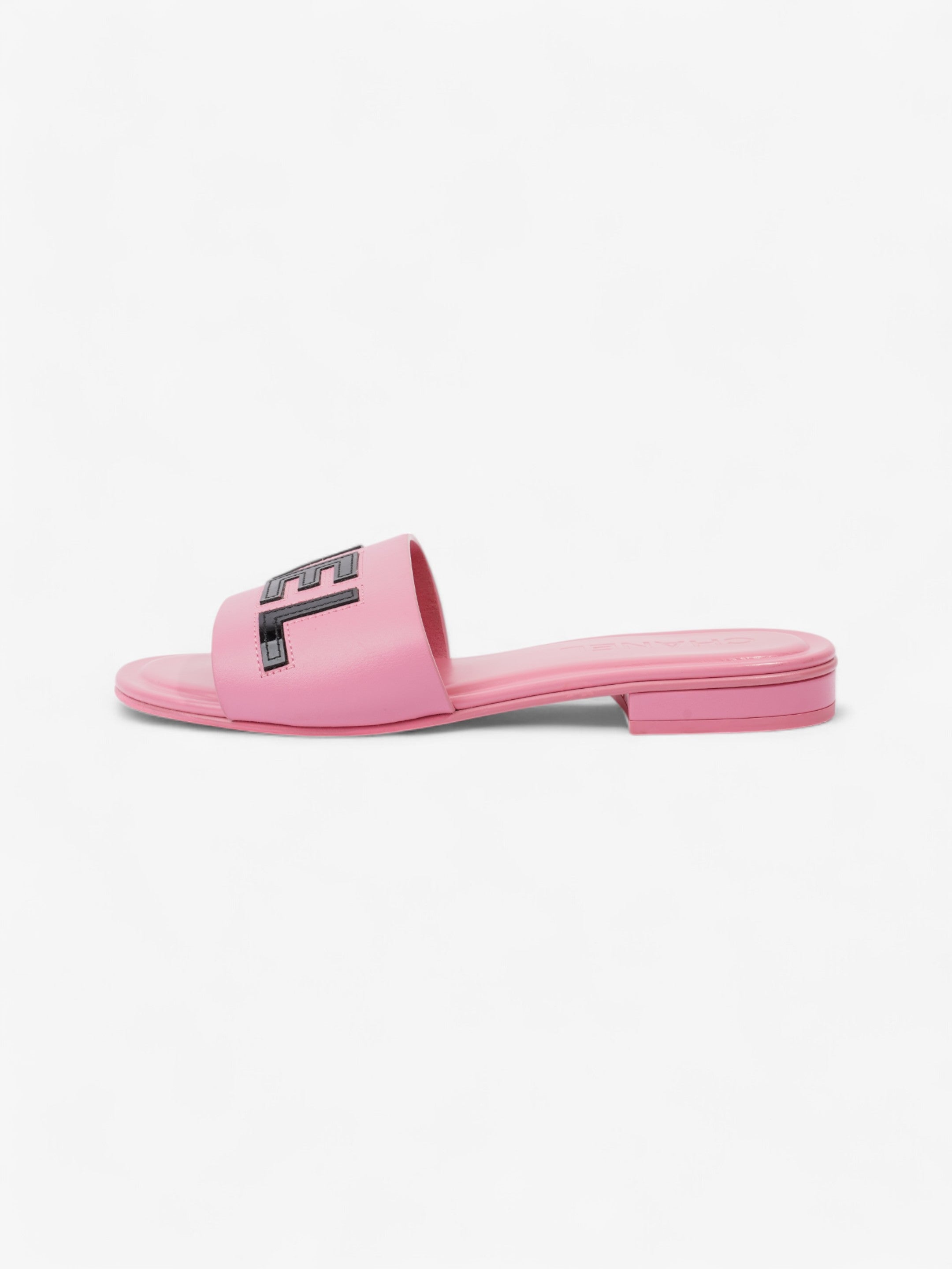 Chanel Logo Slides Pink / Black Leather EU 37 UK 4