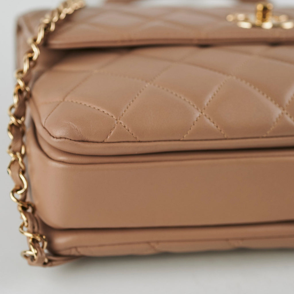 ITEM 18 - Chanel medium trendy cc removable strap dark beige