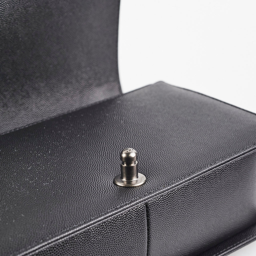 Chanel Caviar Old Medium Boy Black
